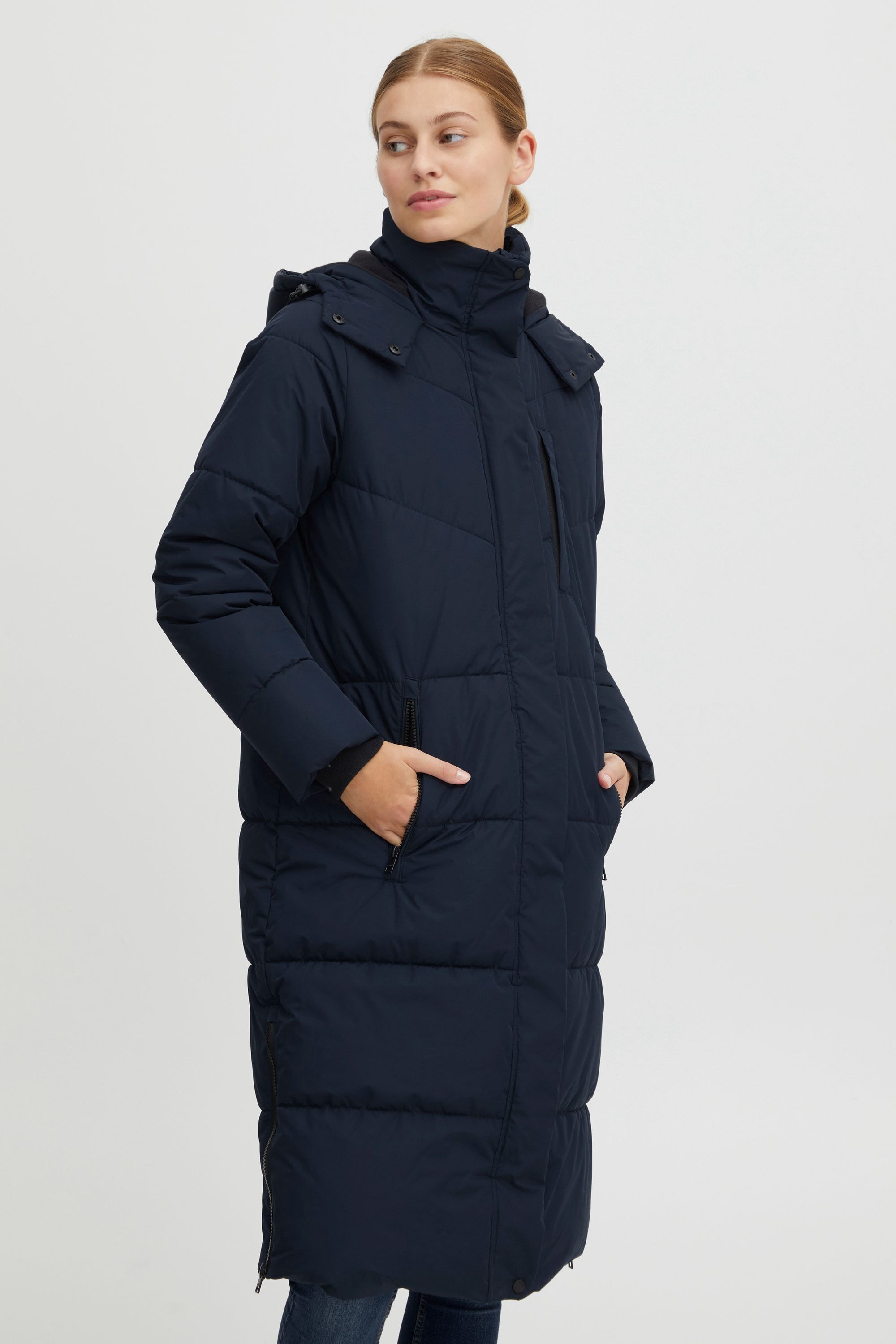 OXMO Winterjacke »Winterjacke OXJulie«, mit Kapuze