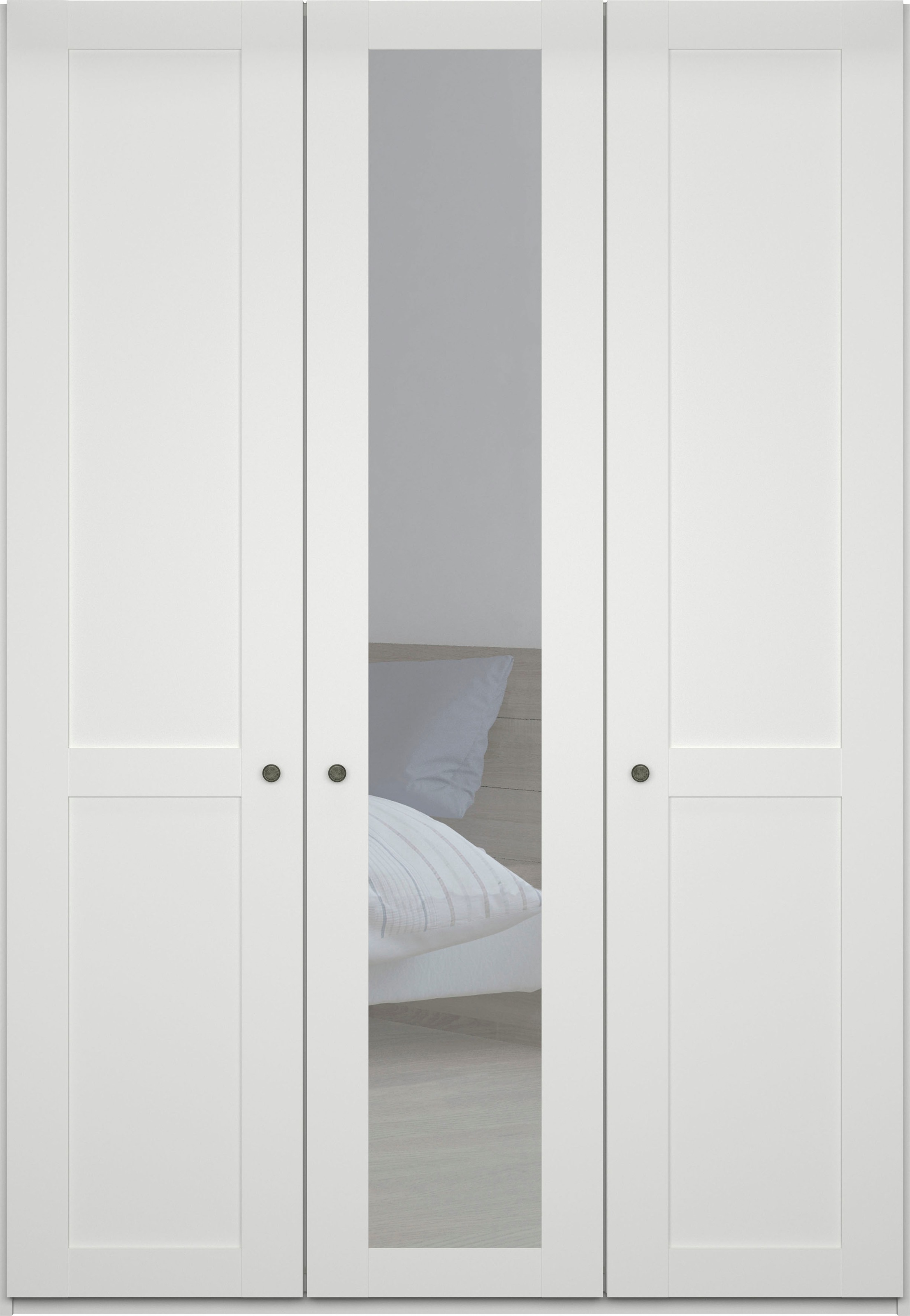 WIEMANN Kleiderschrank »Göteborg, mit 95° Öffnungswinkel, Made in Germany« inkl. Spiegel und Türendämpfung, moderner Landhausstil