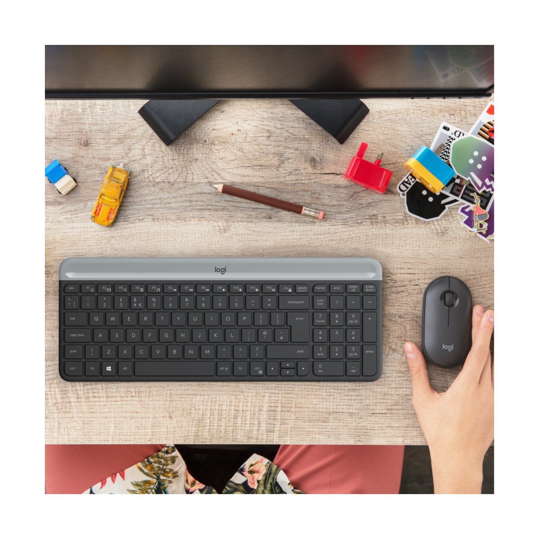 Logitech Tastatur »920-009204«, (Angenehmes Tippen-Antirutsch-Füße-Fn-Tasten-Lautstärkeregler-Multimedia-Tasten-Windows-Sperrtaste-Ziffernblock)
