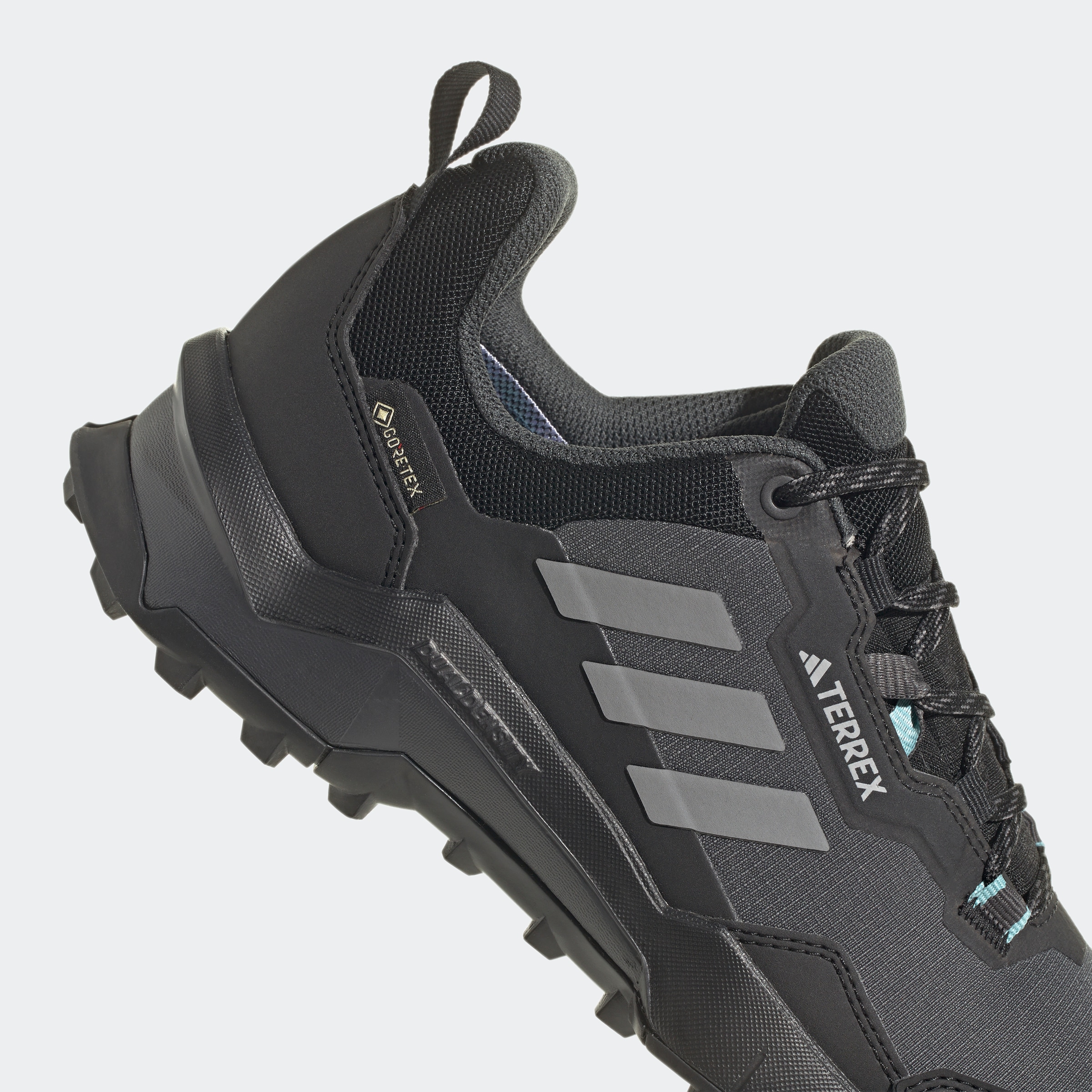 adidas TERREX Wanderschuh »TERREX AX4 GORE-TEX«, wasserdicht