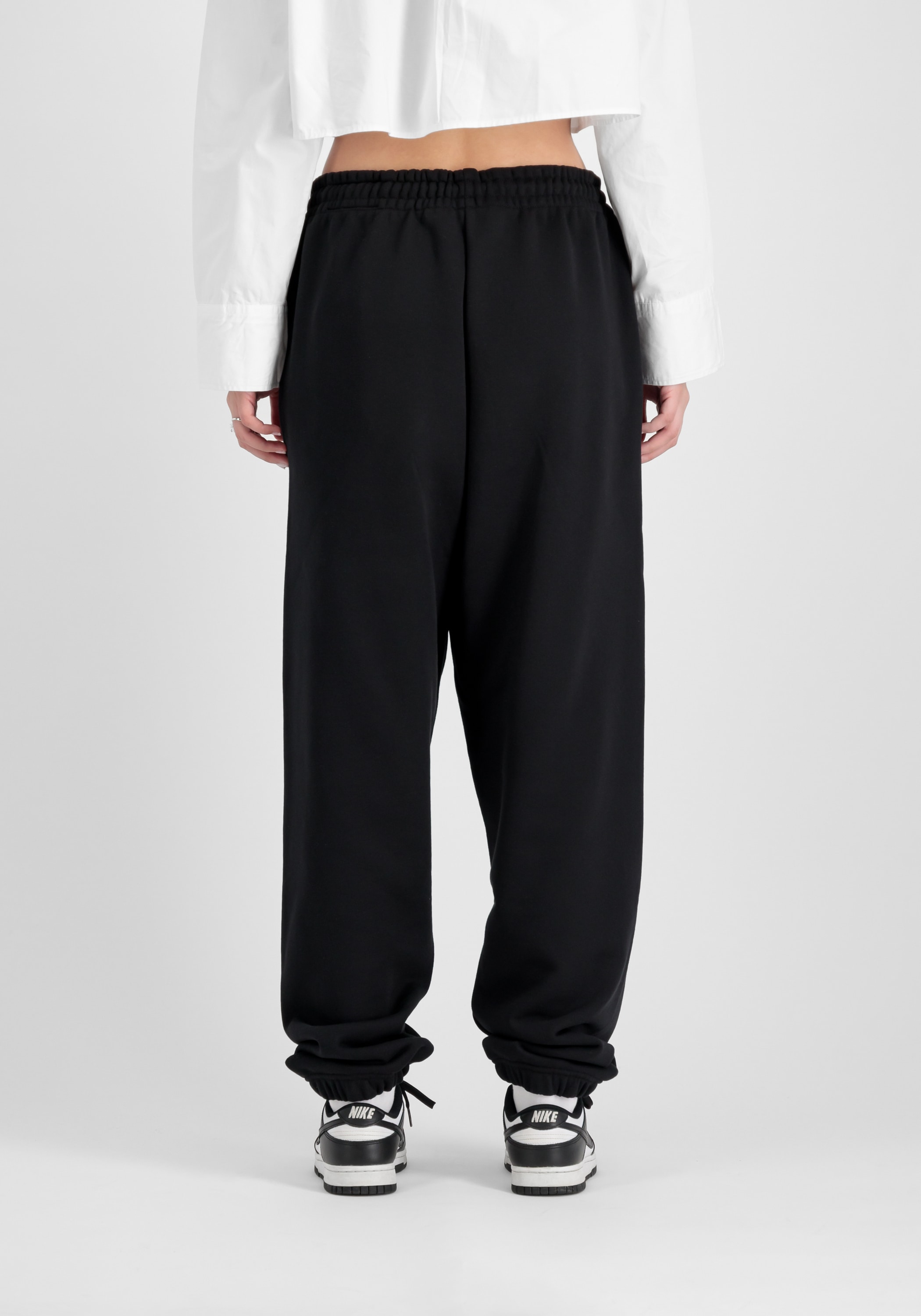 Alpha Industries Jogginghose »Alpha Industries Women - Jogger Alpha Essentials RL Jogger Wmn«
