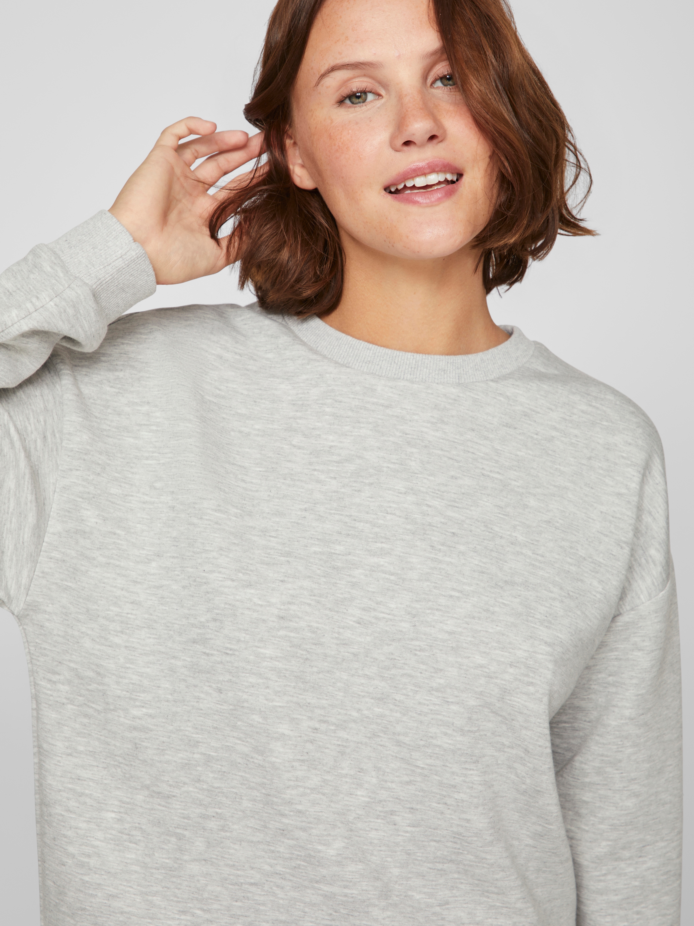 Vila Sweatshirt »VISANDY L/S SWEAT TOP - NOOS«, Viskosemischung, regular fit
