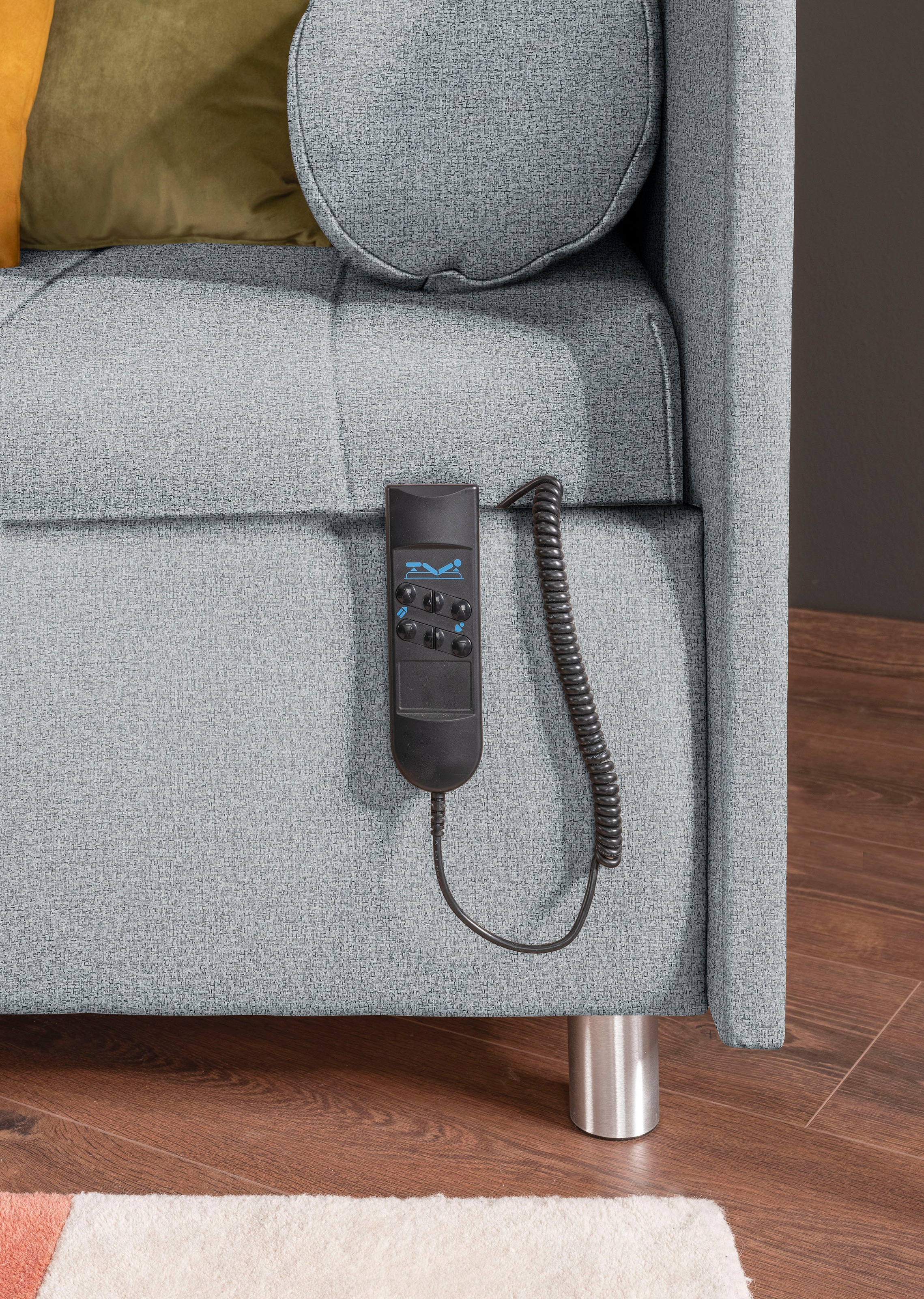 alina Schlafsofa »Kiana«, Liegefläche 90/200 cm oder 100/200 cm, Bettkasten, Zierkissen-Set