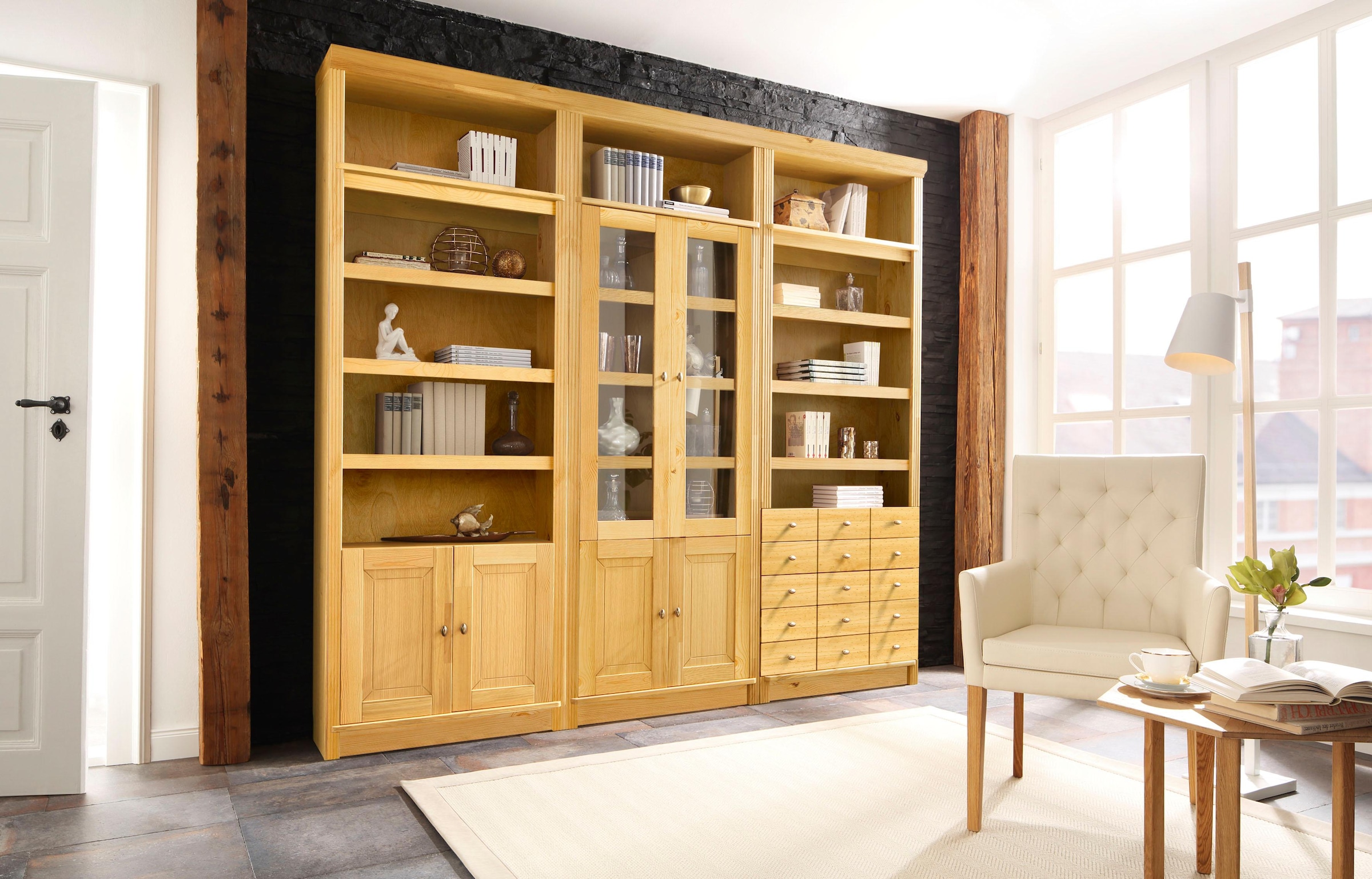 Home affaire Bücherregal »Soeren«, aus massiver Kiefer, in 2 Höhen, Tiefe 29 cm, mit 5 Schubkästen