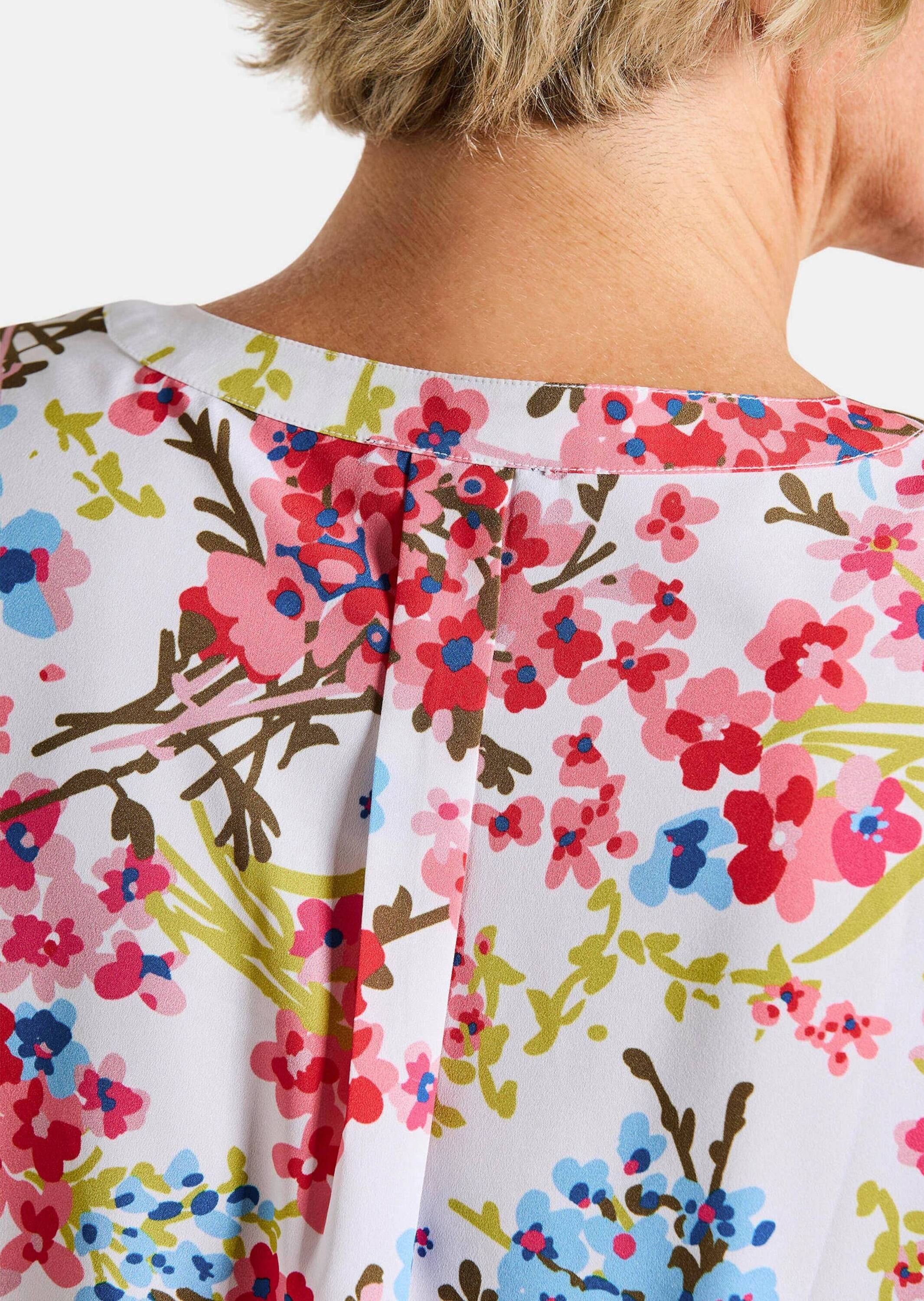 GOLDNER Tunika »Kurzgröße Schlupfbluse mit floralem Muster« Schlitze an der Seitennaht