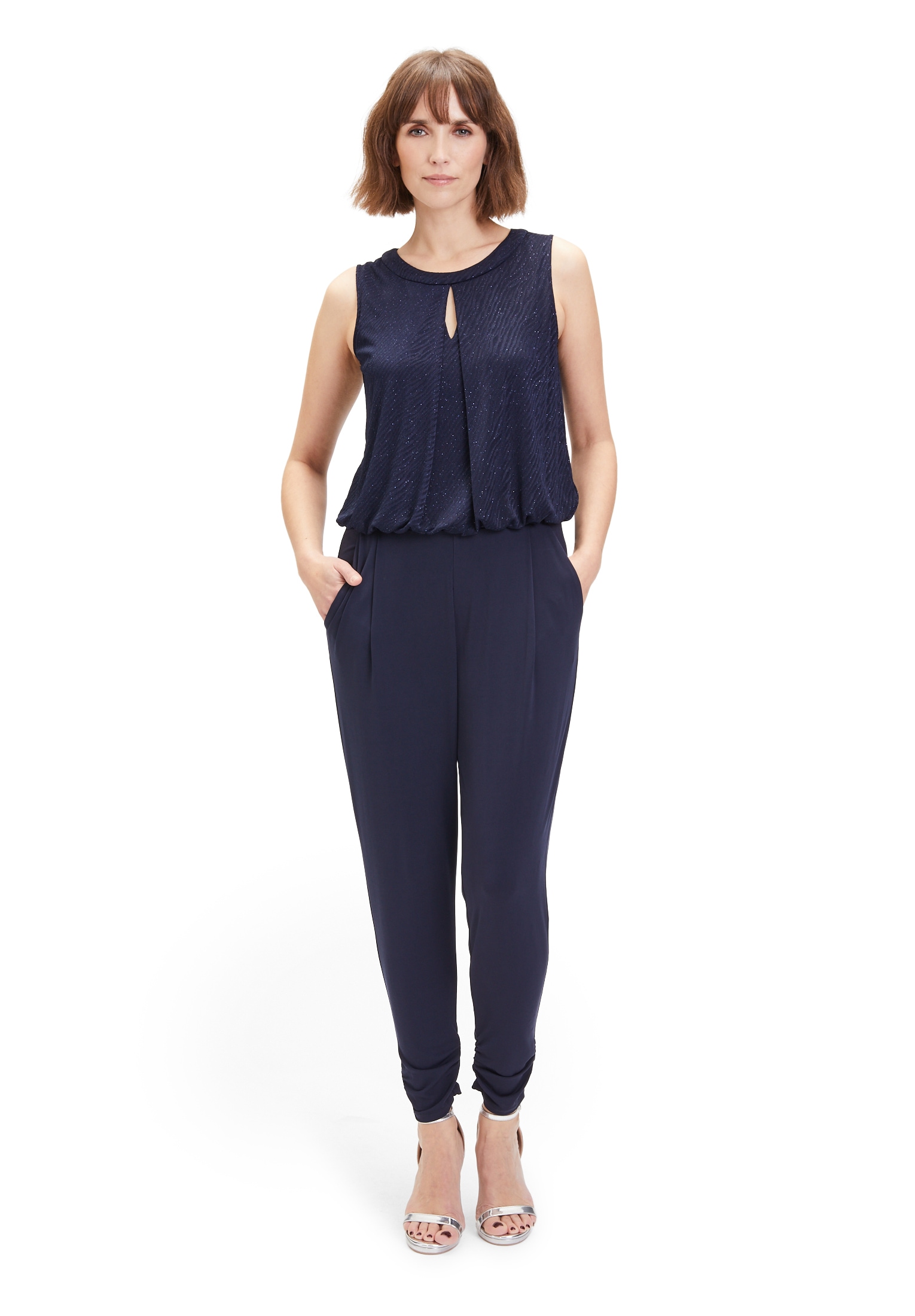 Vera Mont Jumpsuit »Jumpsuit im Glitzer-Look«