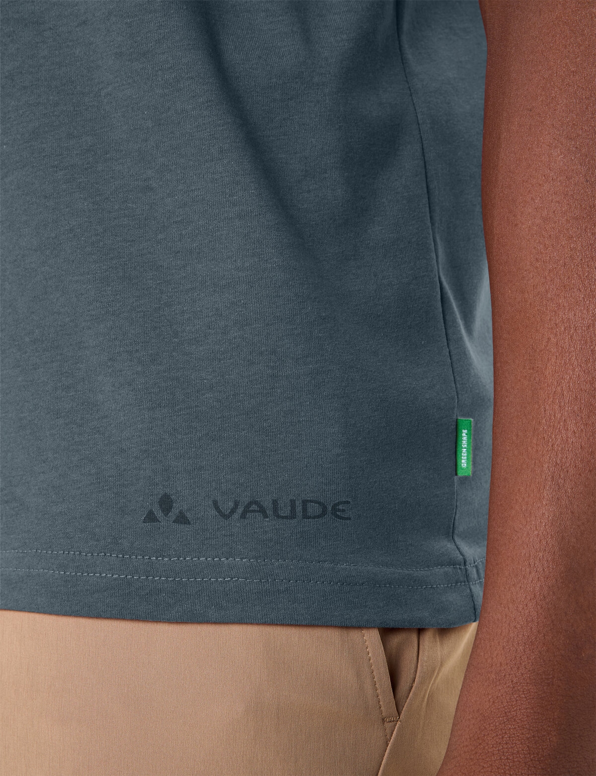VAUDE Funktionsshirt »MEN'S CYCLIST T-SHIRT V« sportliche Passform, kurze Ärmel, für vielseitige Aktivitäten
