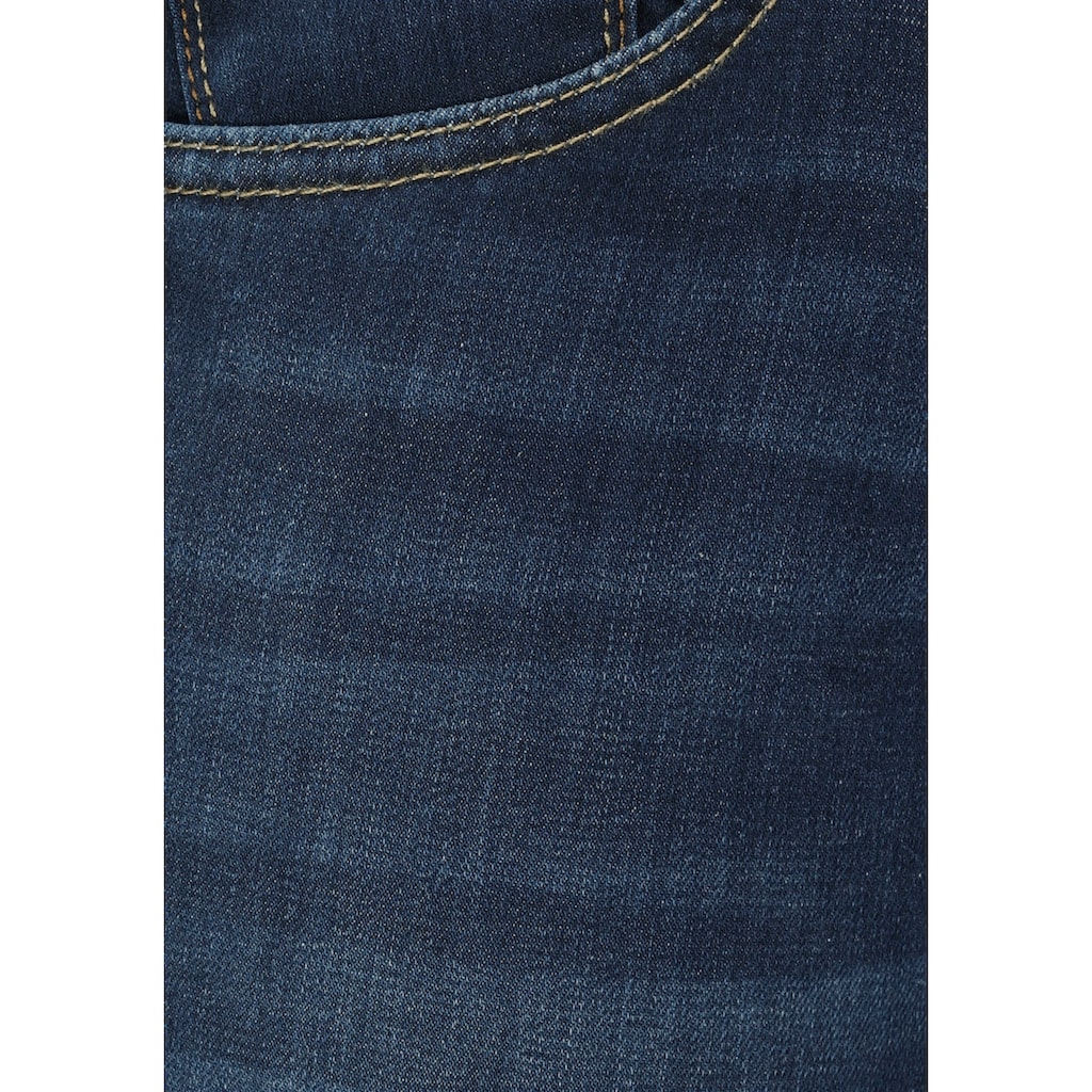 Herrlicher Slim-fit-Jeans »GILA SLIM REUSED DENIM«, Nachhaltige Premium-Qualität enthält recyceltes Material