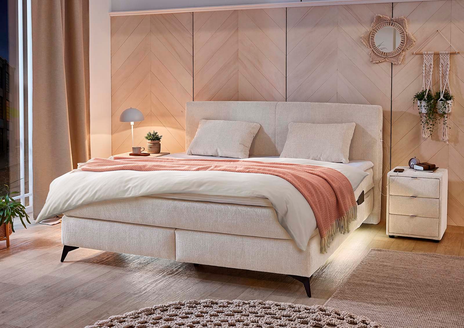 Jockenhöfer Gruppe Boxspringbett »Kira in den Breiten 160x200 & 180x200cm«, inkl. LED-Bel., USB-Ladeports, 7-Zonen-Matr., Topper, div. Härtegrade