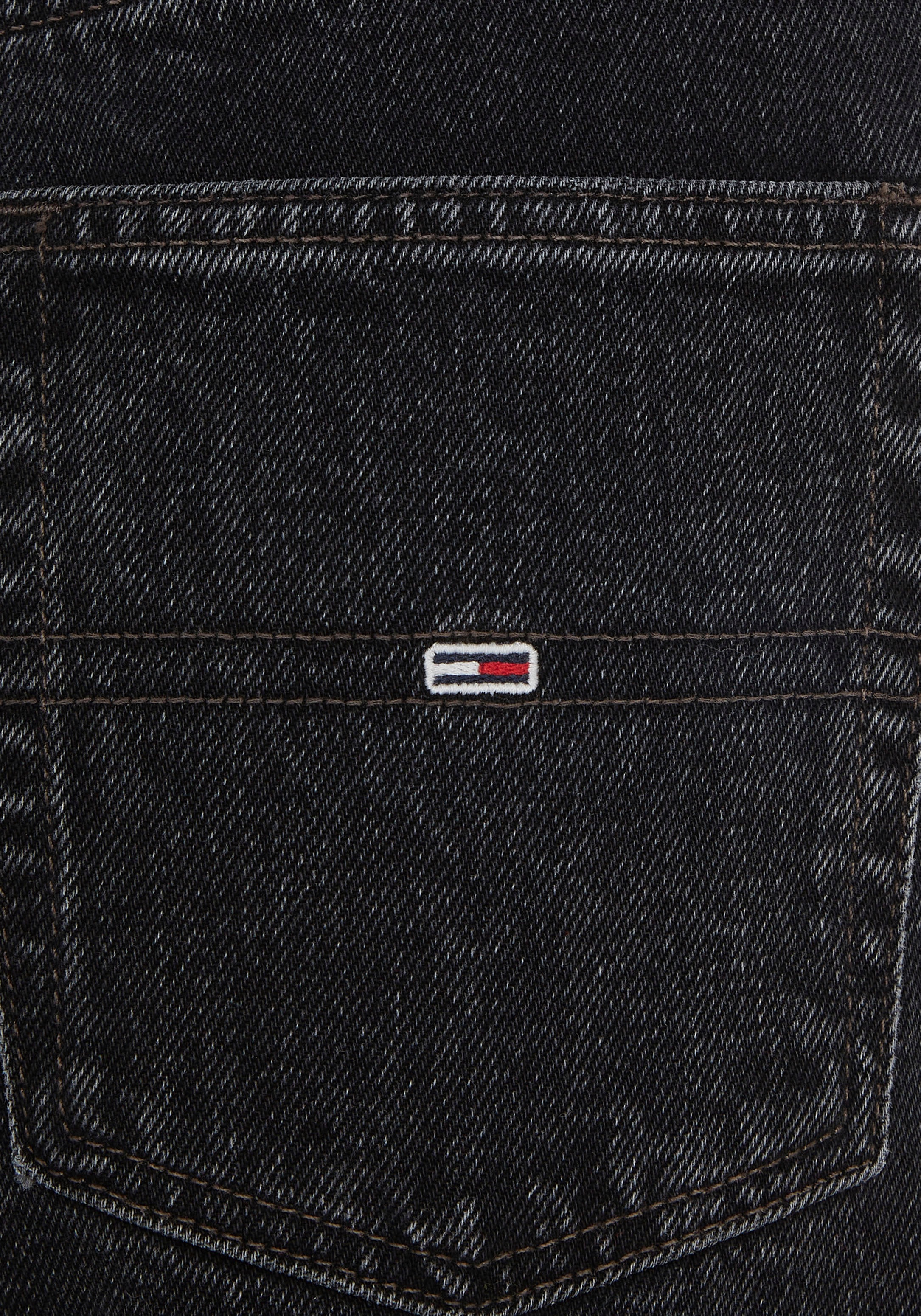 Jeans Tommy Jeans, Tommy mit bei Logobadges ♕ Weite Jeans