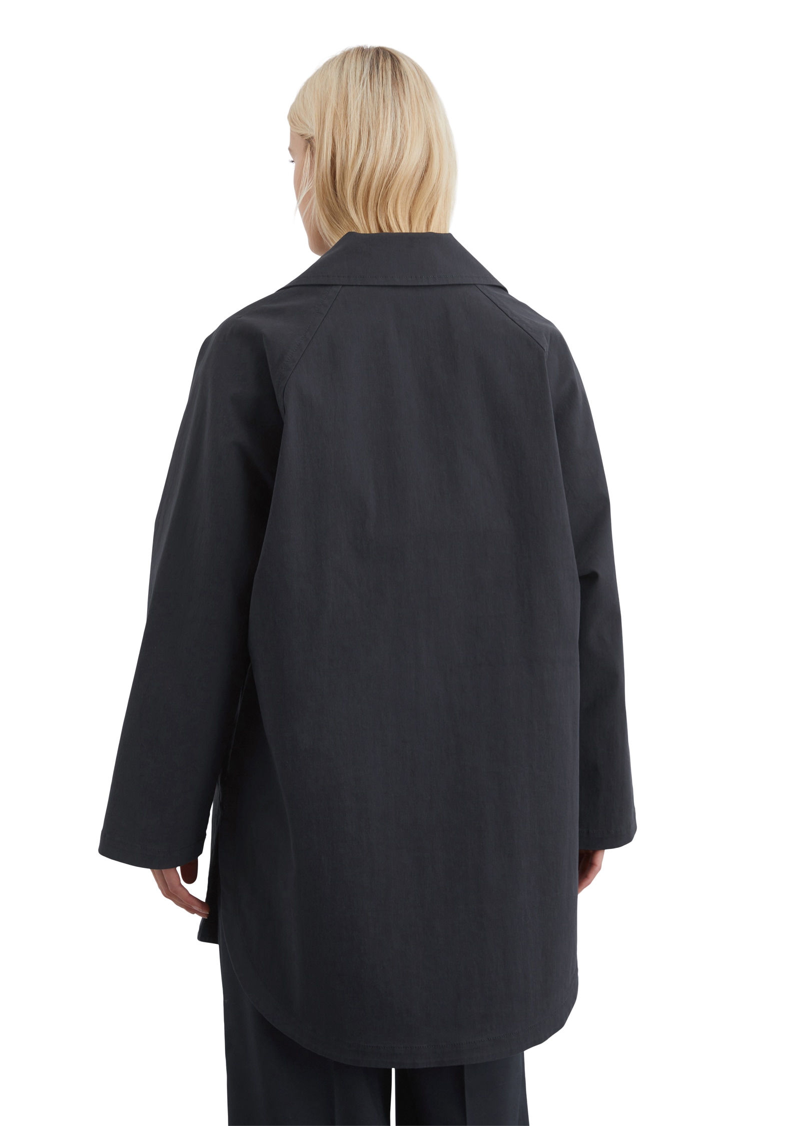 Marc O'Polo Trenchcoat, markant abgerundeten und seitlich geschlitzten Saumlinie