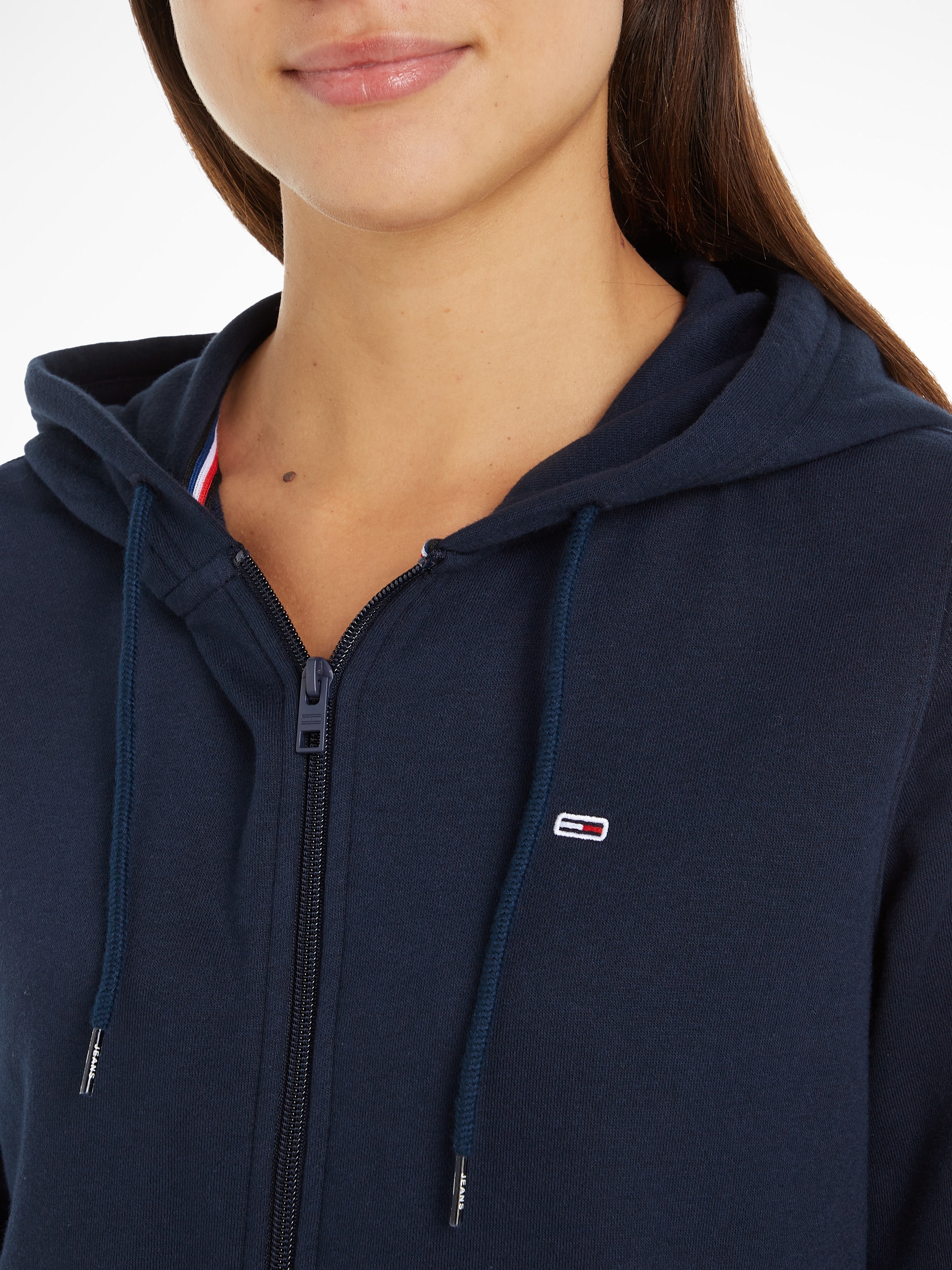 Tommy Jeans Sweatjacke »TJW REG S FLAG ZIP THRU«, mit Logostickerei