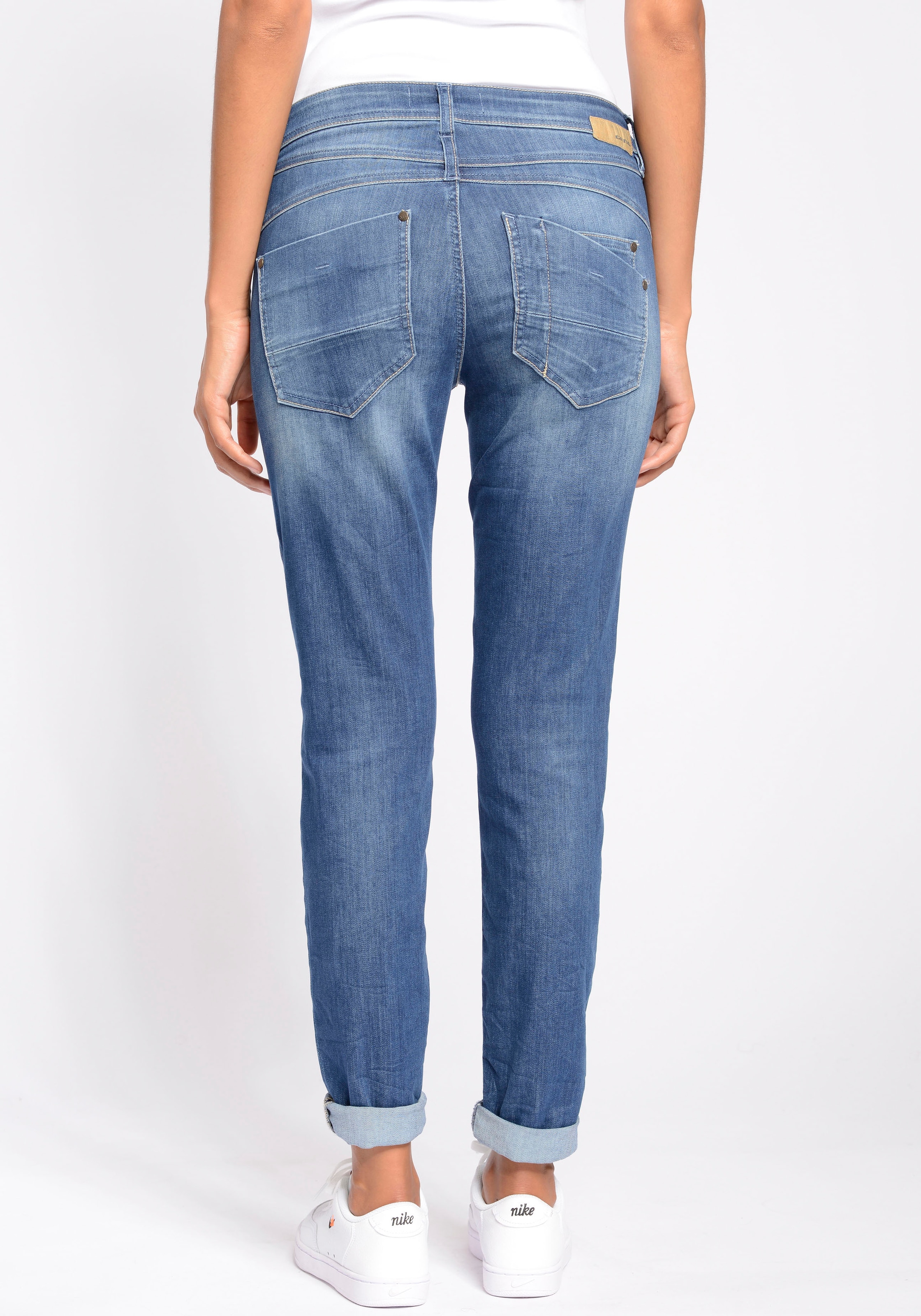 GANG Relax-fit-Jeans »94Amelie Relaxed Fit«, mit Used-Effekten bei ♕