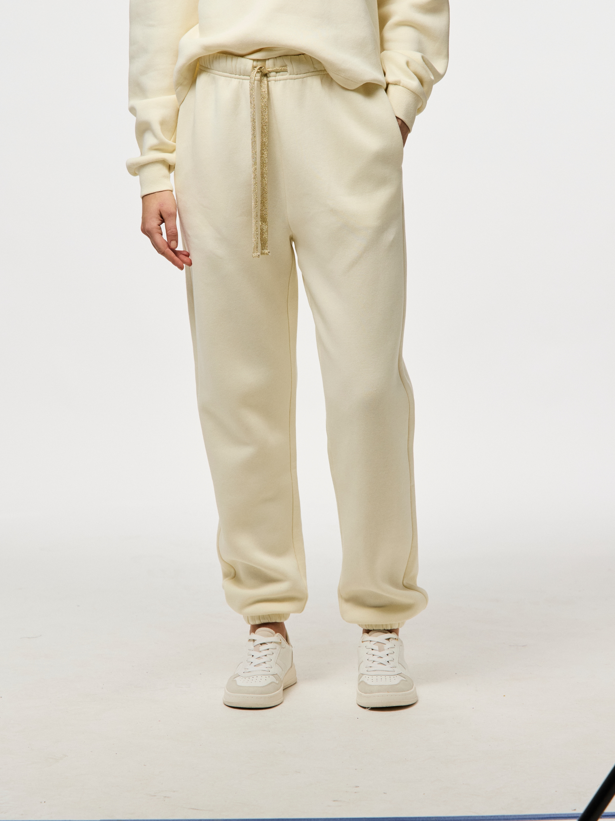 pieces Sweathose »PCCHILLI HW HEART SWEAT PANTS«