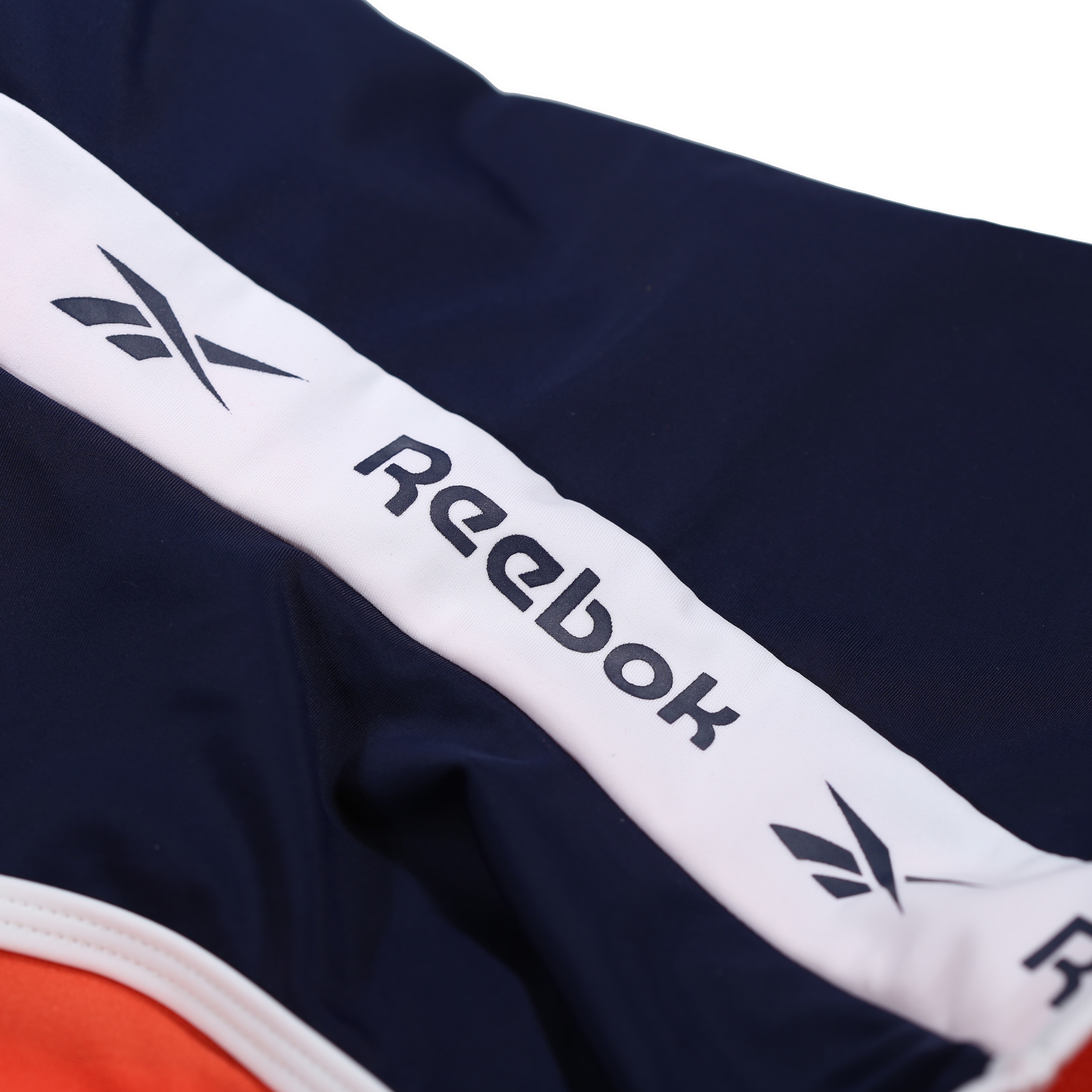 Reebok Badeanzug »Cora«, (Set, 1 St.), mit Knitter- und Abriebsfestigkeit