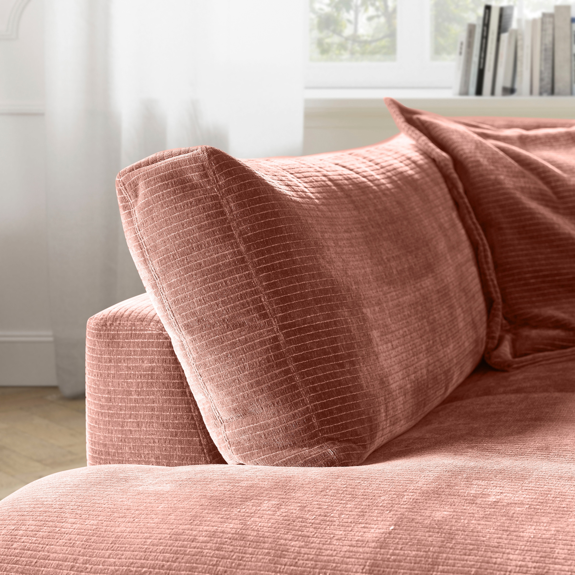 Musterring Ecksofa »Lucia« mit großem Longchair, verschiedene Farben, B304 x T224 cm