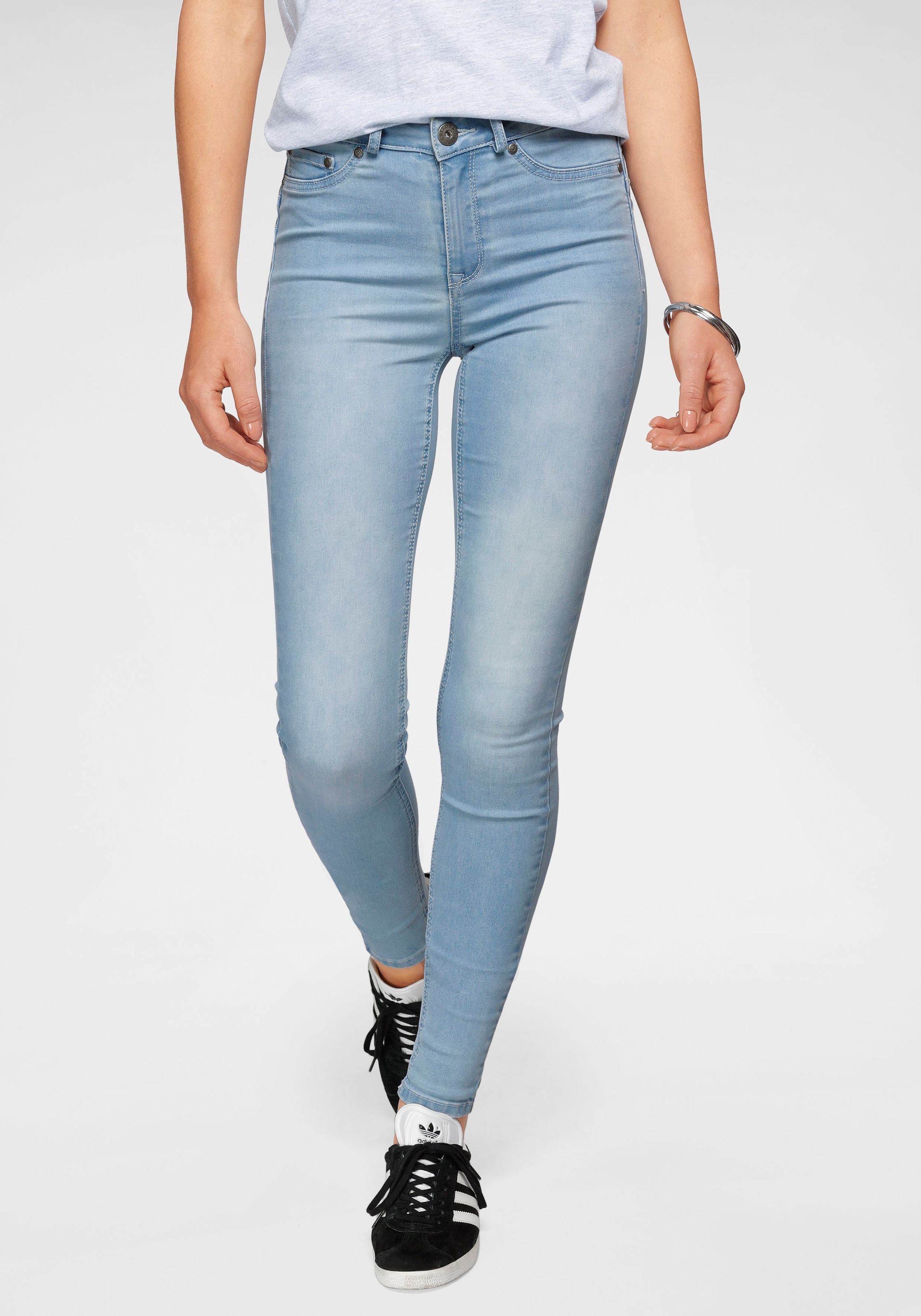 Arizona Skinny-fit-Jeans »Ultra Stretch«, skinny-fit, betonte Taille, shaping-Effekt, high Waist