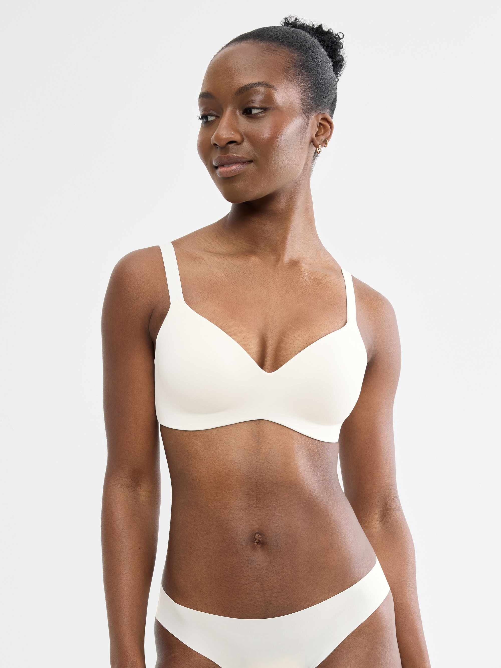 Women's 1 Pack Sloggi Zero Feel 2.0 THE UP T-Shirt Bra Silk White XL