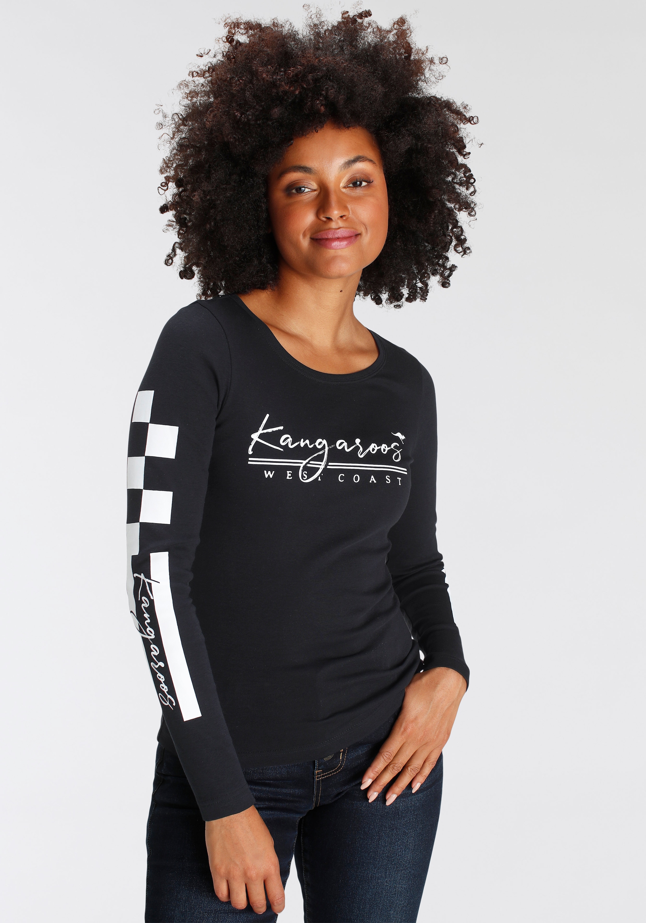 KangaROOS Langarmshirt, Langarm, sehr figurbetonte Passform, aus Baumwolle