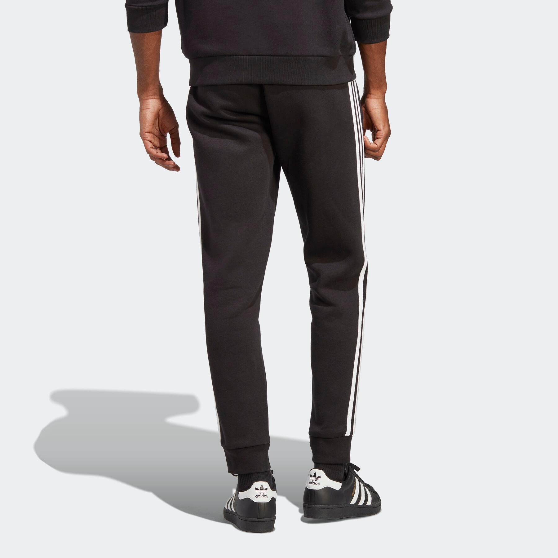 adidas Originals Sporthose »ADICOLOR CLASSICS 3STREIFEN HOSE«, (1 tlg.), Klassische Adicolor drei Streifen Jogginghose