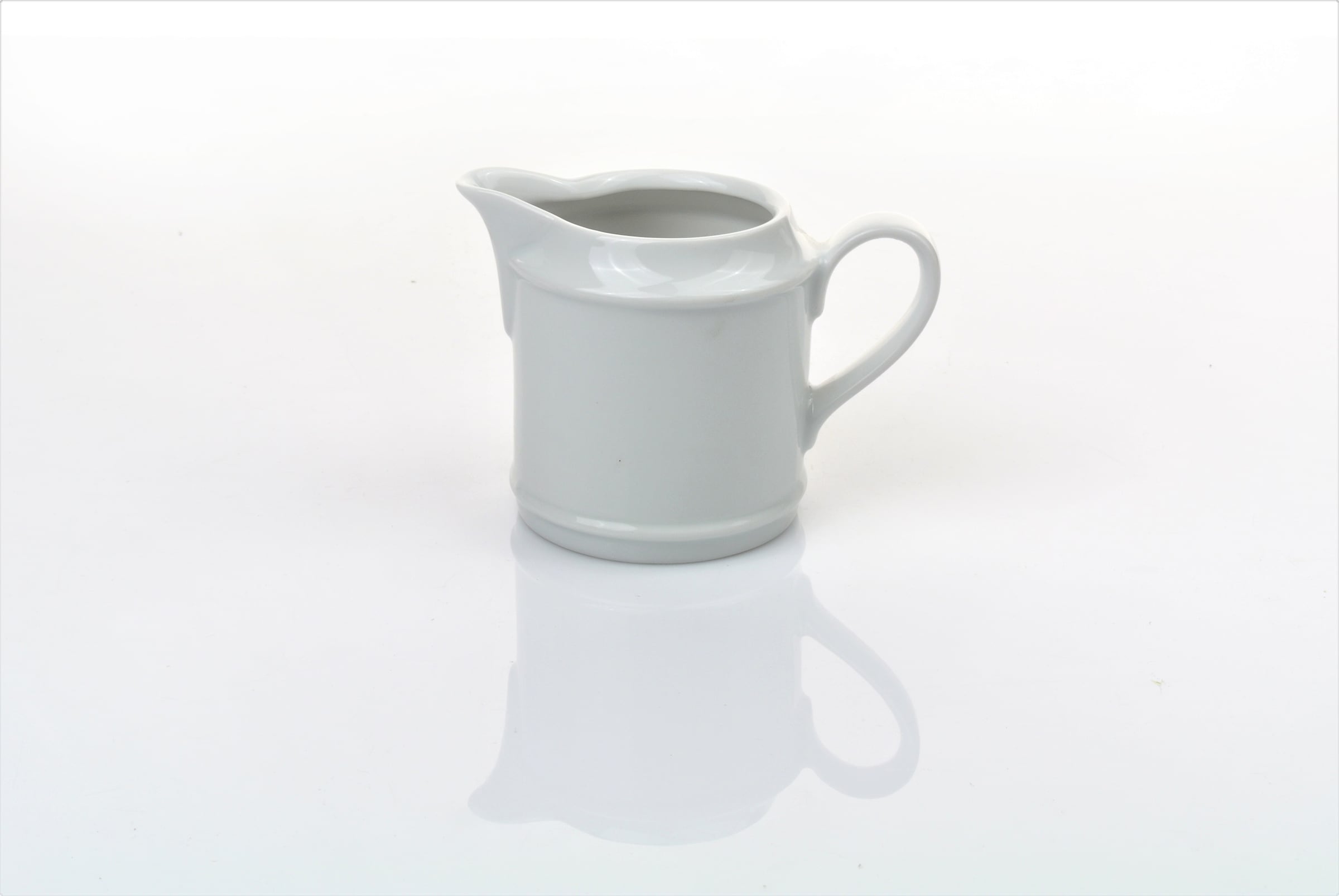 Retsch Arzberg Milch- und Zuckerset »HEIKE WEISS, Geschirr-Set, 2-tlg. für Kaffee & Tee, Porzellan, rund« für Kaffee- und Teeliebhaber, edles Set aus Milchkännchen & Zuckerdose