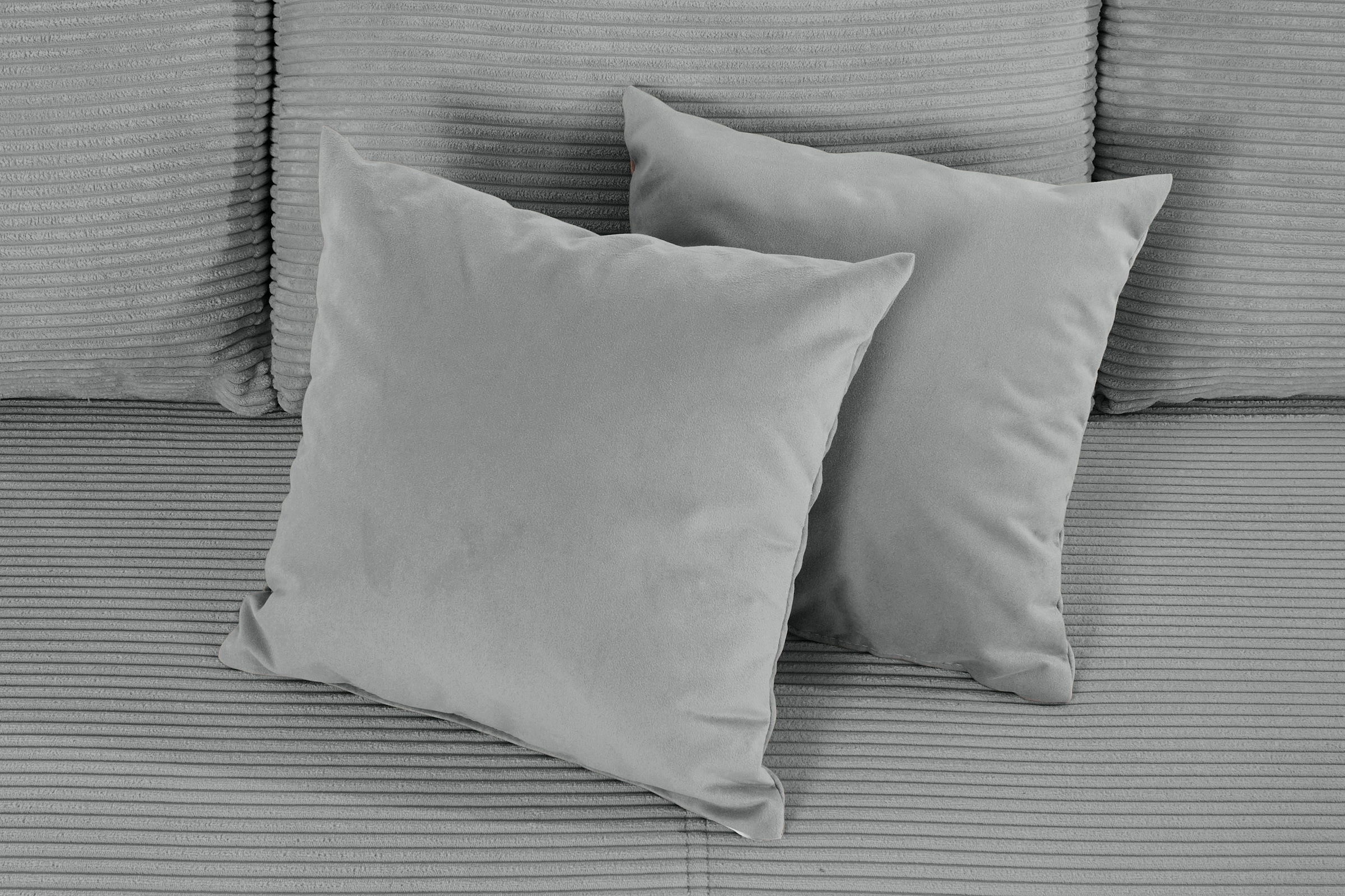 COLLECTION AB Schlafsofa »Yves«, mit Bettkasten und Bettfunktion, 2 Zierkissen inklusive, in Cord