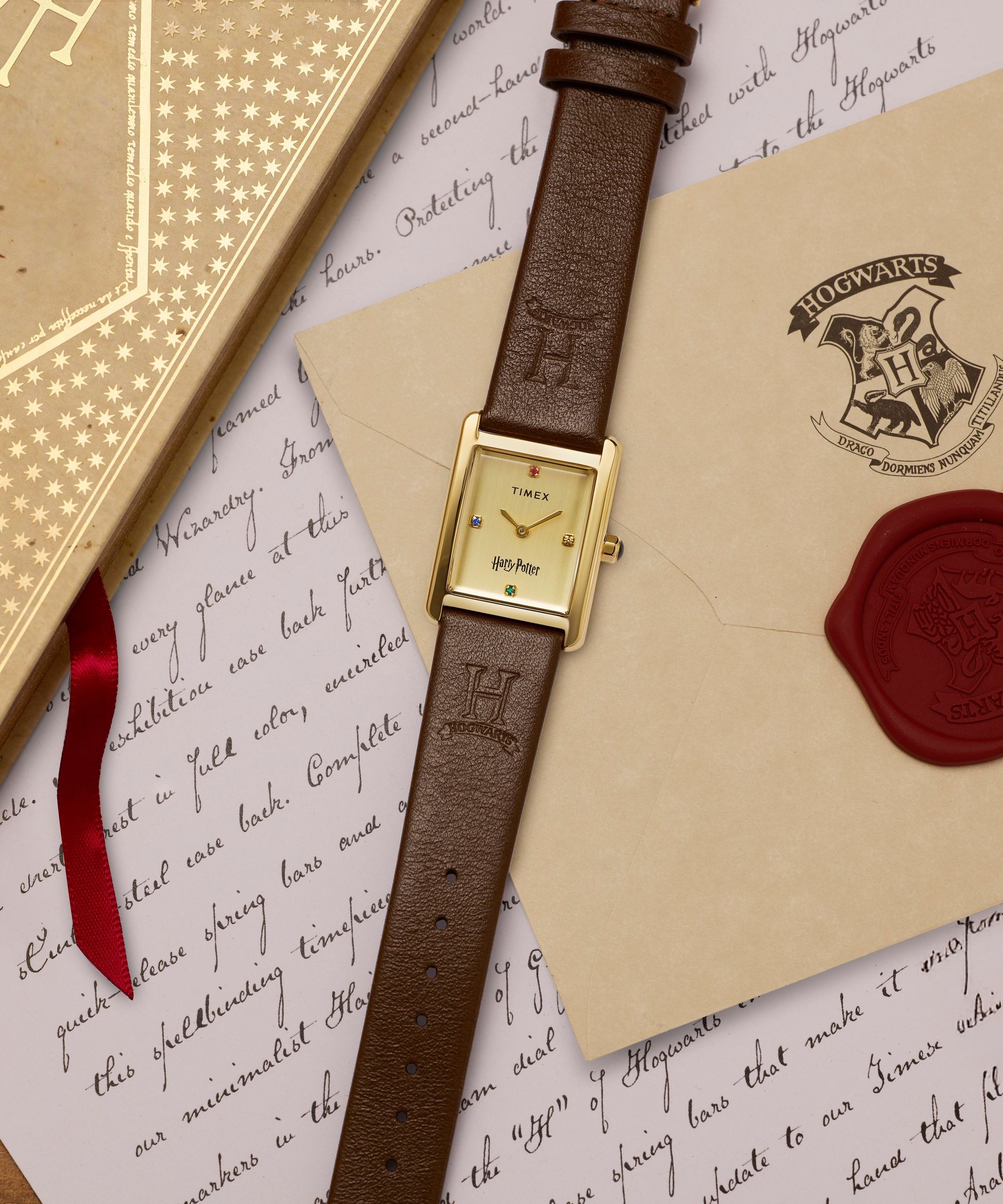 Timex Quarzuhr »Timex x Harry Potter Hailey Hogwarts« Armbanduhr, Damenuhr, Lederarmband, analog