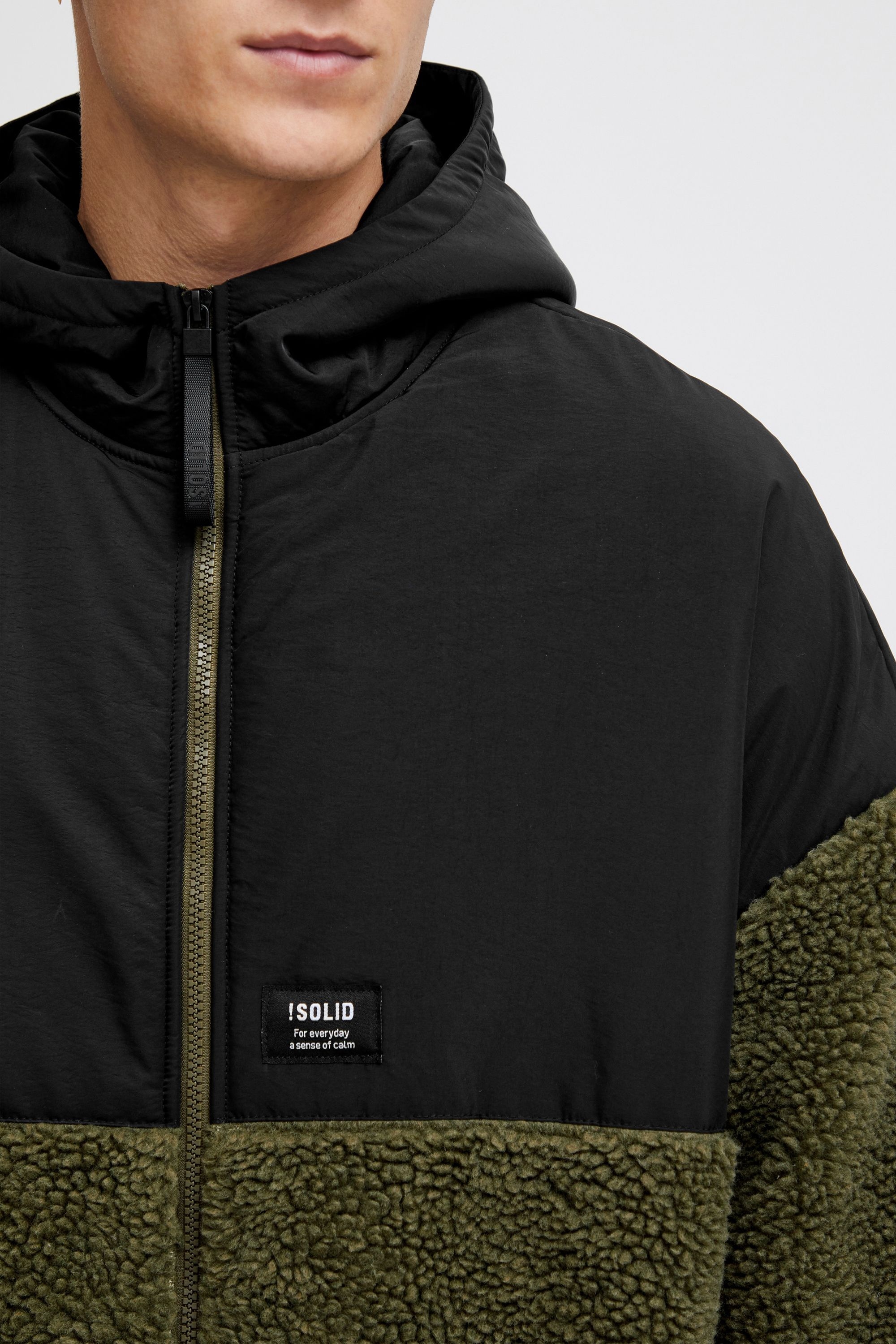 !Solid Fellimitatjacke »Fellimitatjacke SDMark«, mit Kapuze