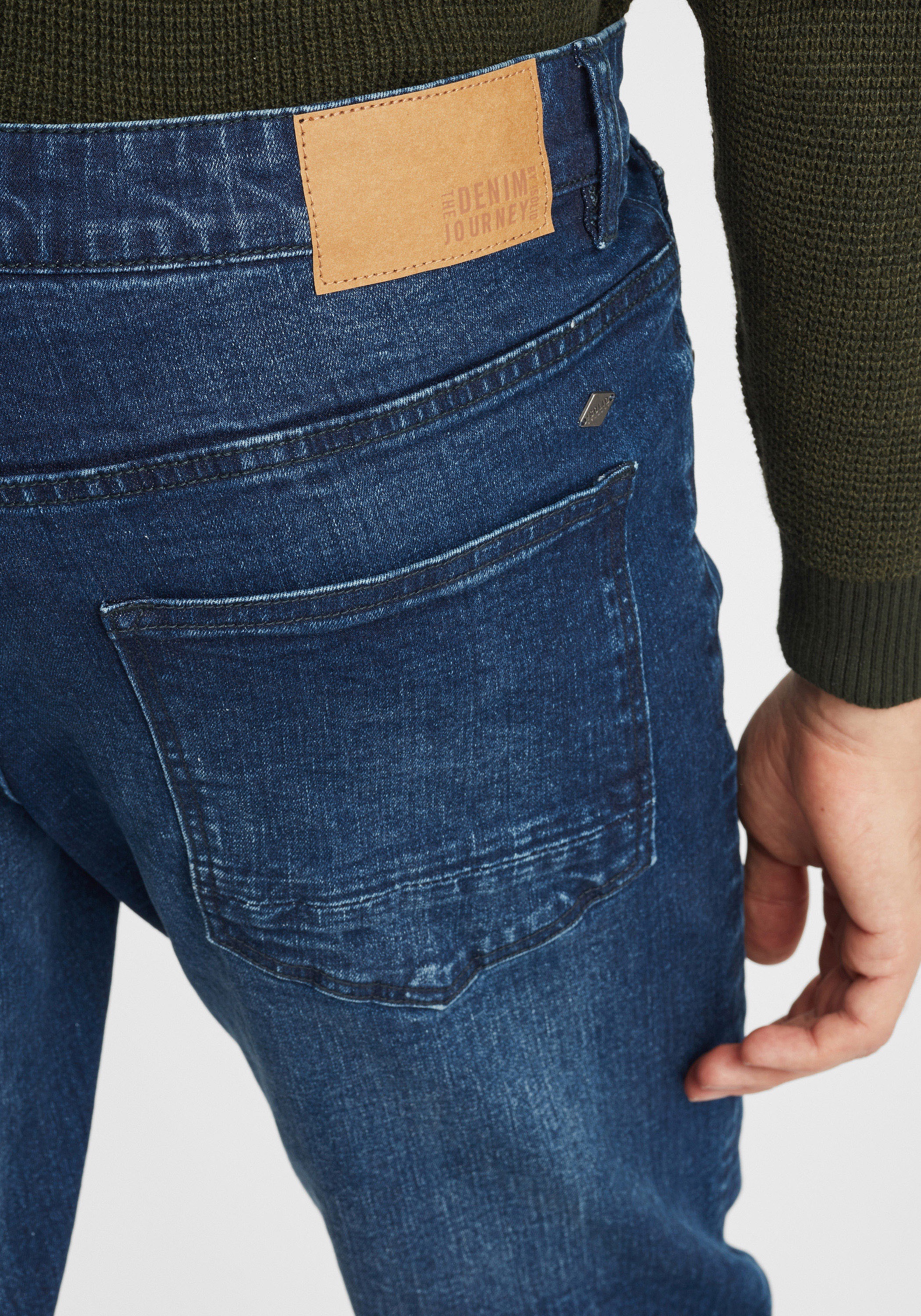 !Solid Bequeme Jeans »Jeans SDFynn«