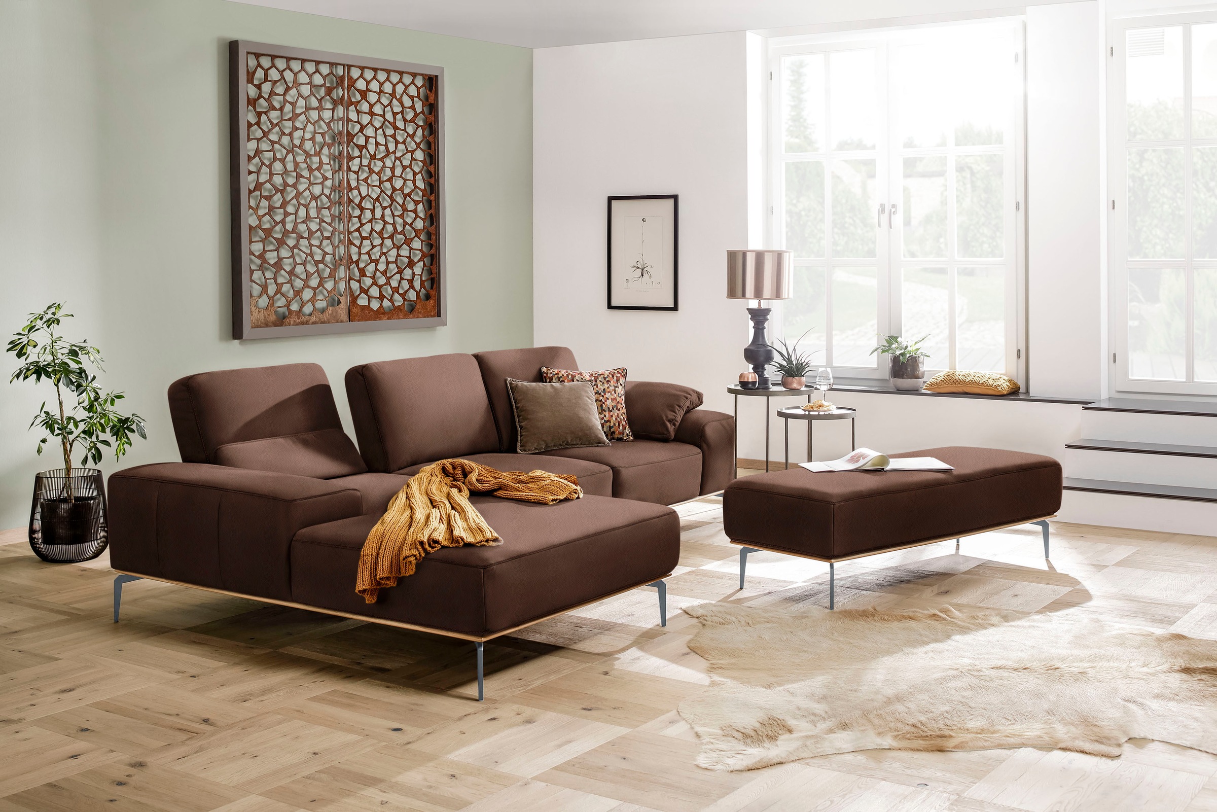 W.SCHILLIG Ecksofa »run, Designsofa mit tollem Sitzkomfort, bequem, L-Form«, mit elegantem Holzsockel, Füße in Silber matt, Breite 299 cm