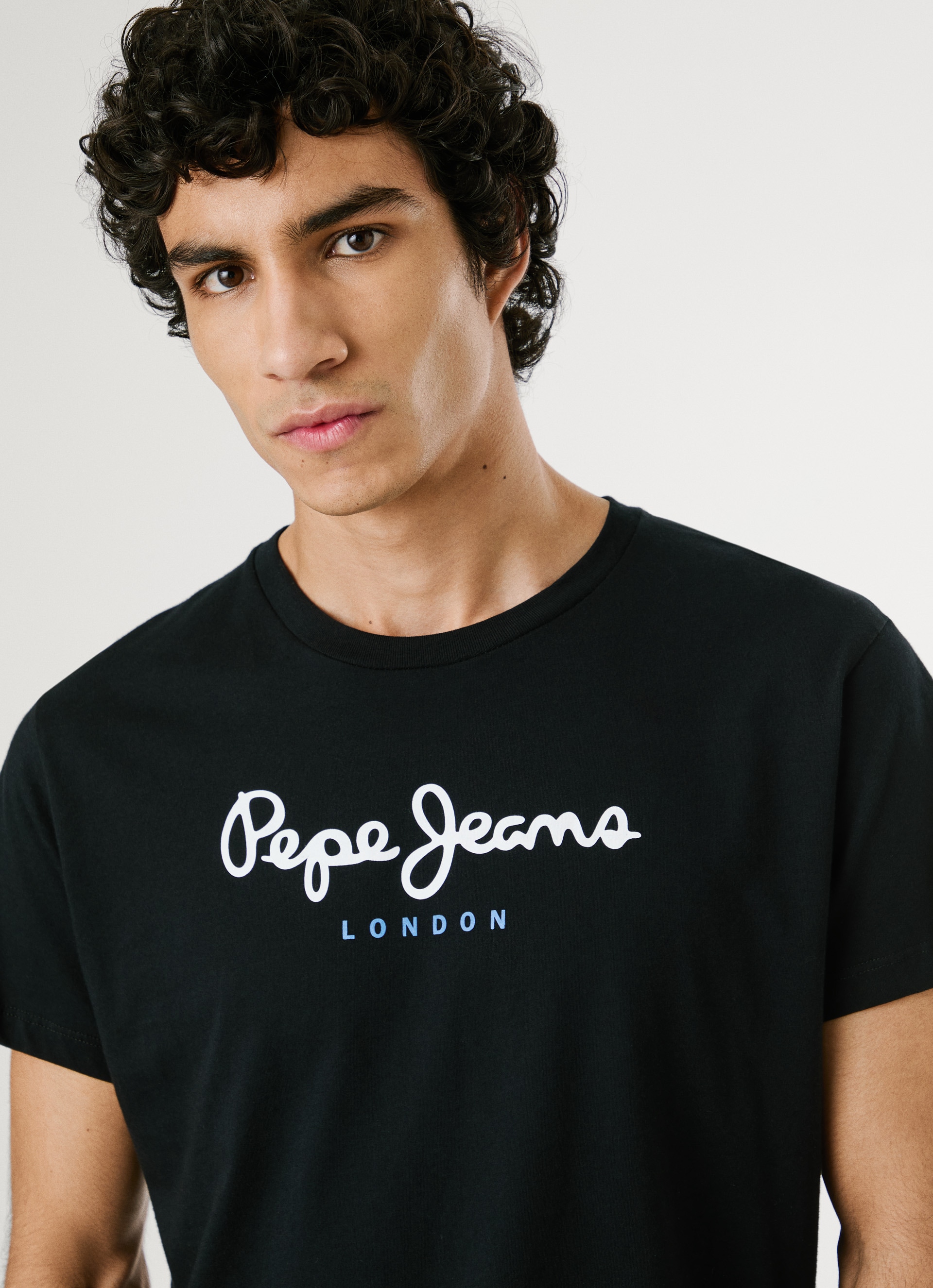 Pepe Jeans Rundhalsshirt »EGGO«