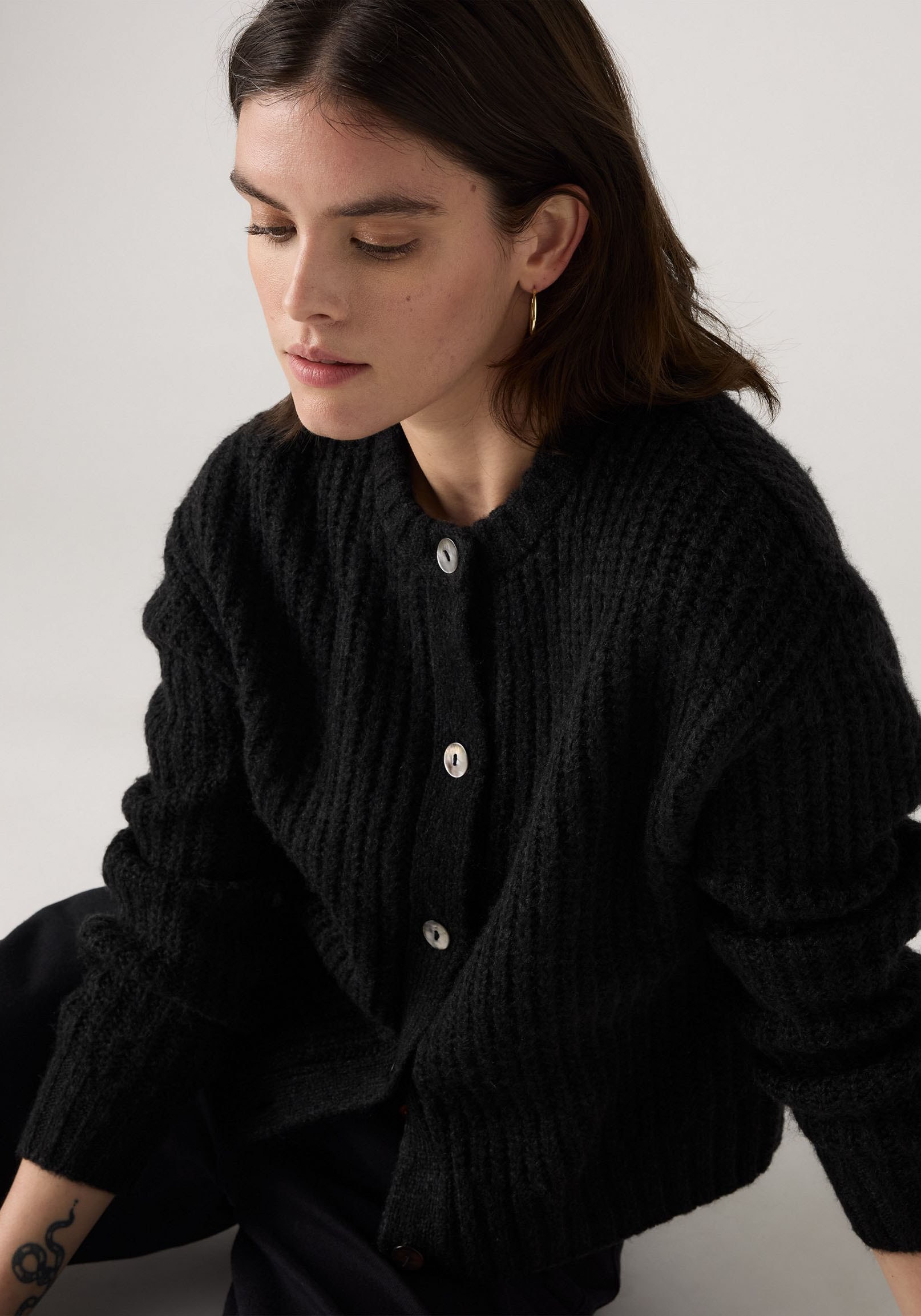 Levi's® Strickjacke Wärmender, pflegeleichter Materialmix