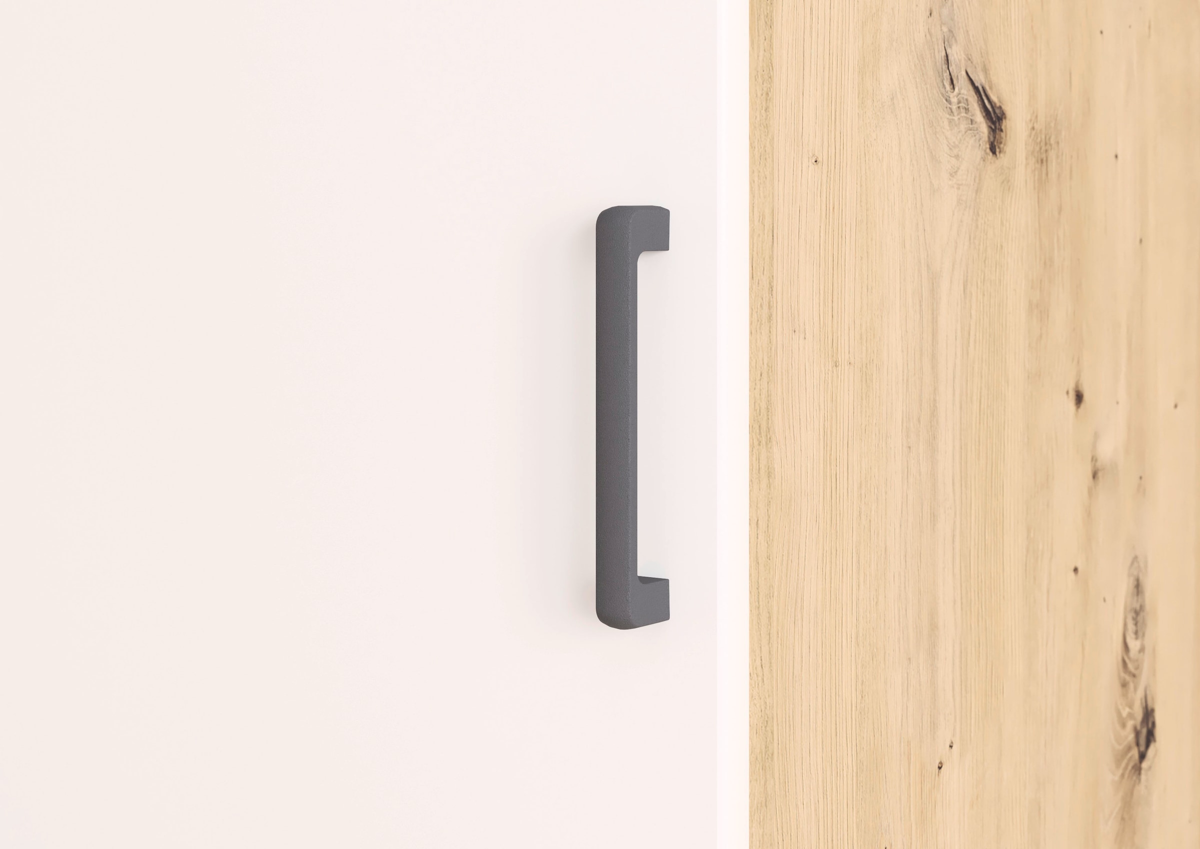 rauch Mehrzweckschrank »Garderobe Kleiderschrank Schrank Schuhschrank Putzschrank MINOSA« Breiten 47/69/91/136 cm, Höhen 197/210 cm,  In 4 Breiten mit vielen Einlegeböden für viel Stauraum MADE IN GERMANY