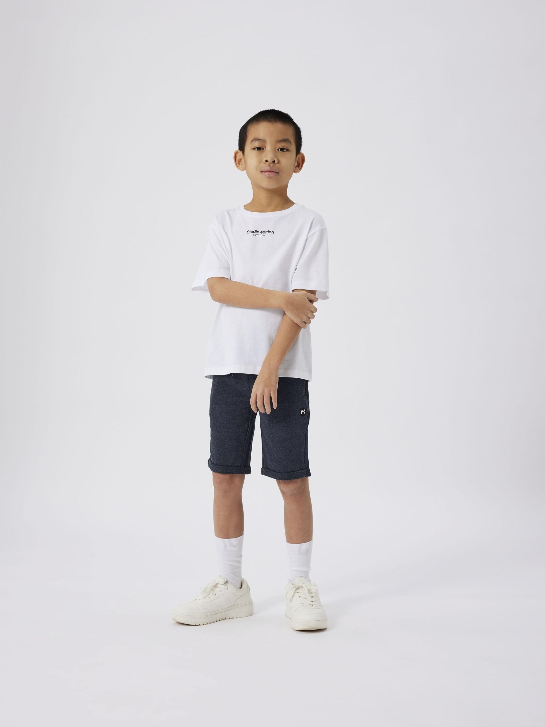 Name It Sweatshorts »NKMVIMO SWE SHORTS BRU NOOS«  Baumwollmischung, Umschlagsaum, Reißverschlusstaschen