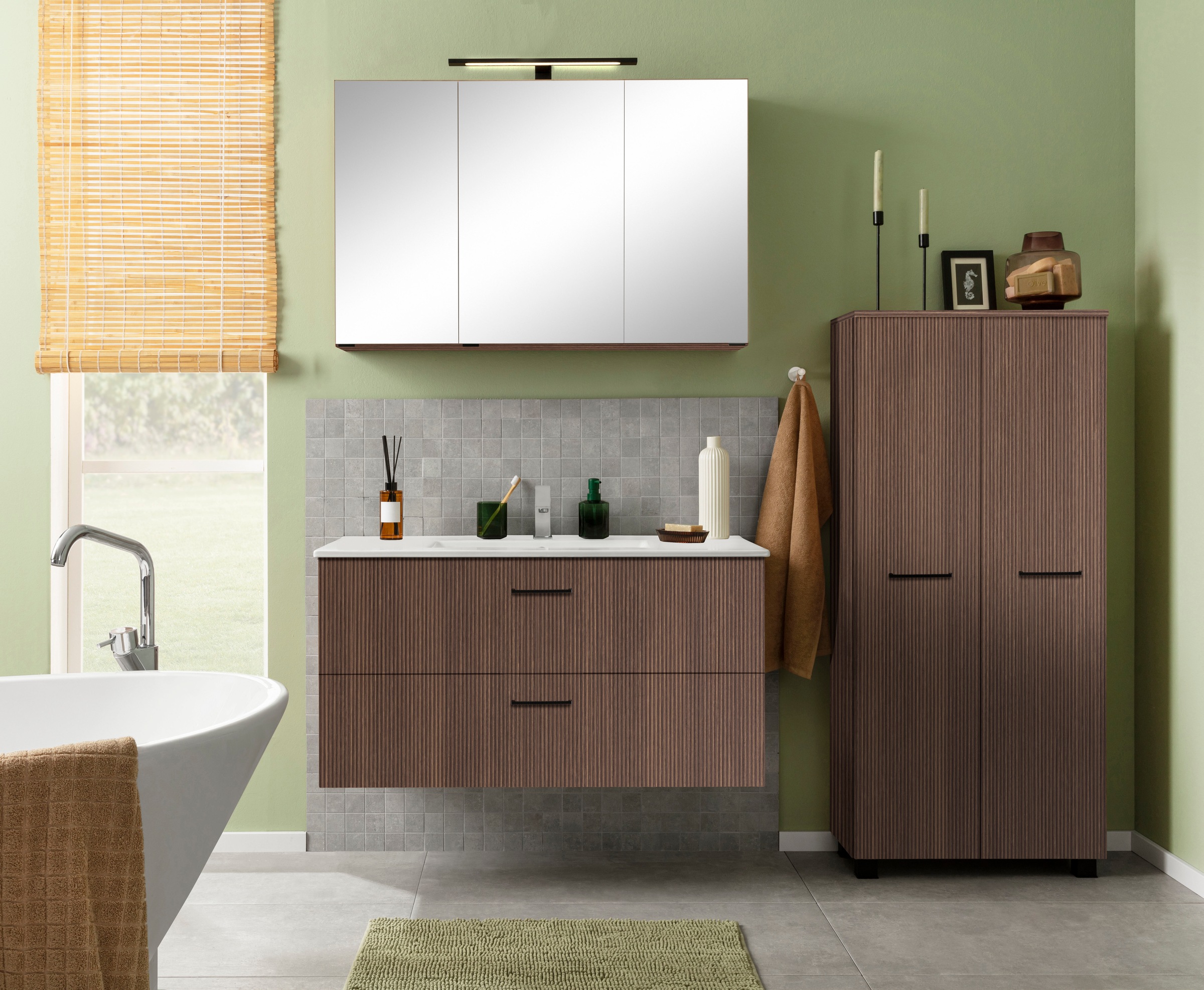 welltime Midischrank »Trento, verschiedene Ausführungen und Farben«, Badmöbel, Badschrank, 60 cm breit, 2 Türen, viel Stauraum