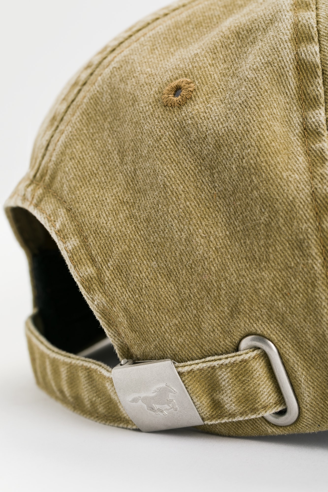 MUSTANG Baseball Cap »"Jamie"« Größenverstellbar, Washed Look, mit großer Stickerei vorne