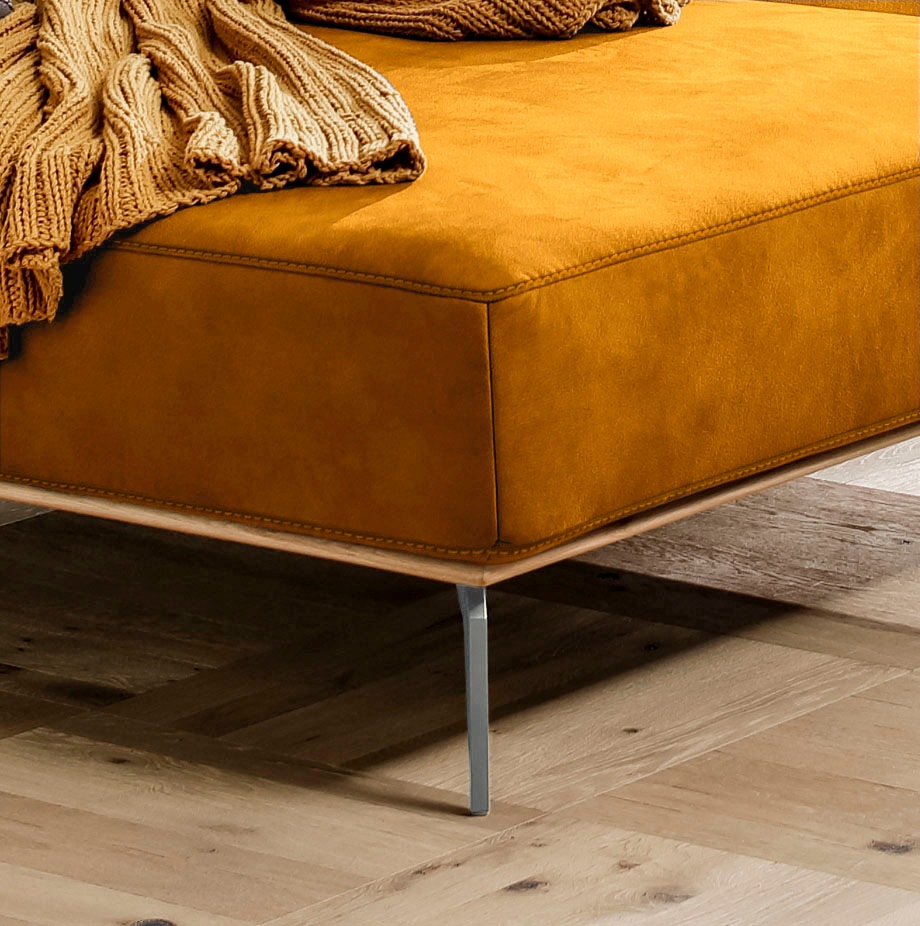 W.SCHILLIG Ecksofa »run, Designsofa mit tollem Sitzkomfort, bequem, L-Form«, mit elegantem Holzsockel, Füße in Silber matt, Breite 319 cm
