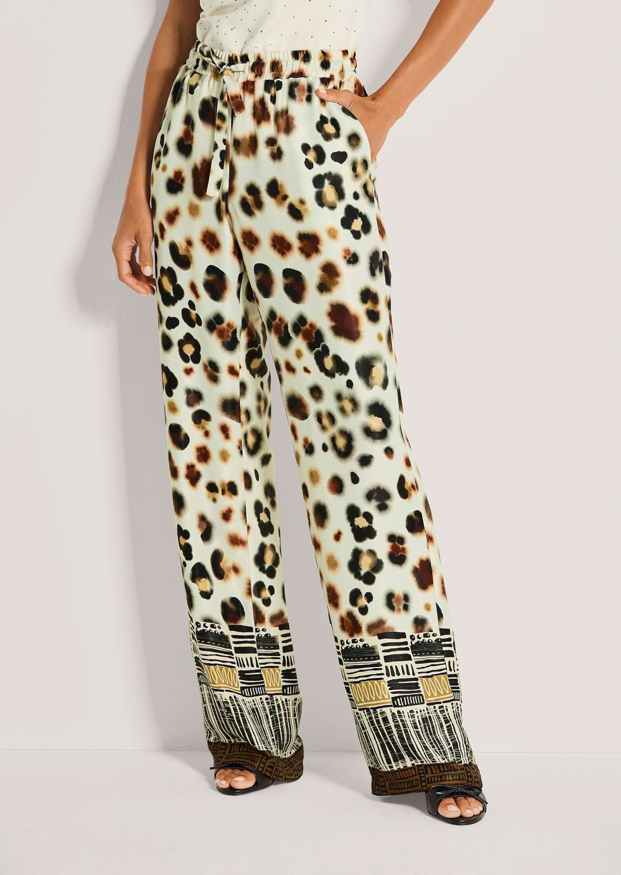 MADELEINE Chinos »Palazzohose Druckhose mit Animal-Print«