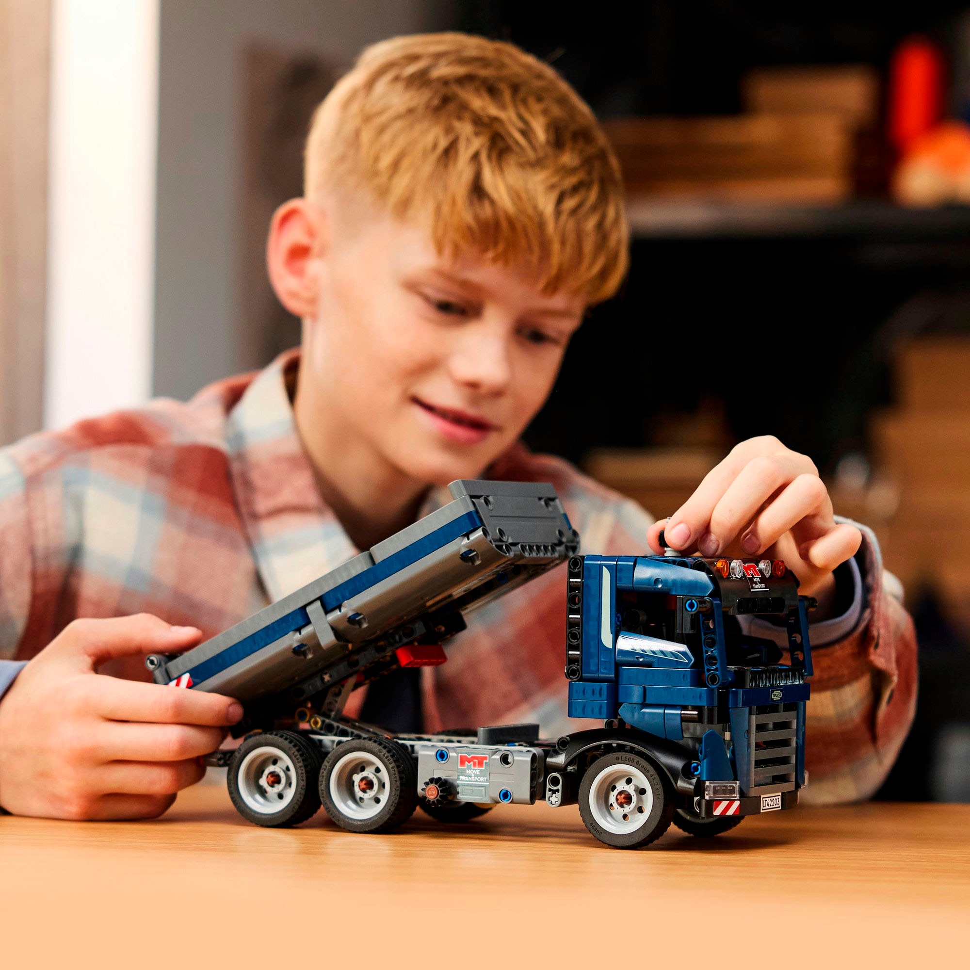 LEGO® Konstruktionsspielsteine »Kipplaster (42203), LEGO® Technic«, (462 St.), Made in Europe