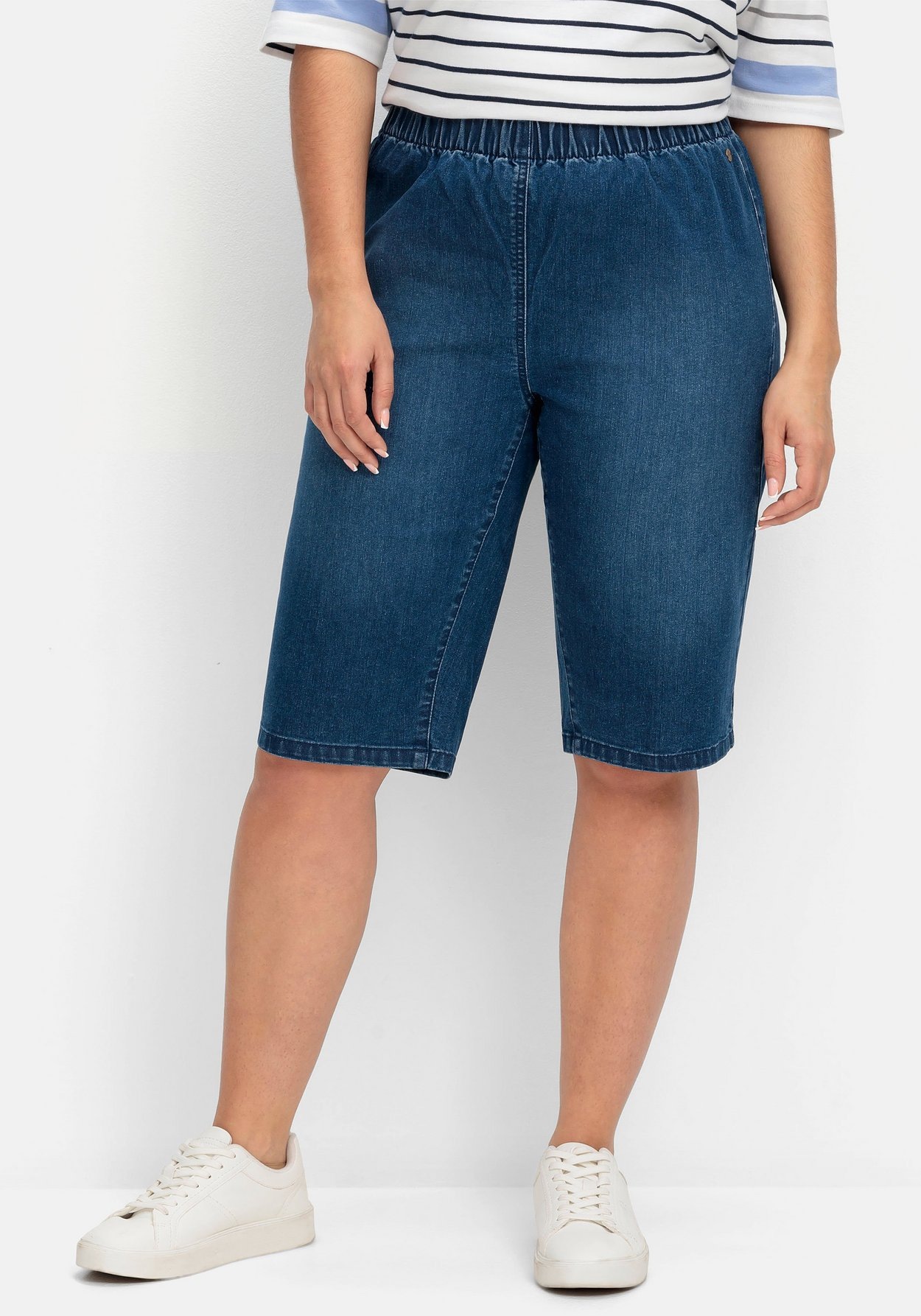 Sheego Bermudas »Schmale Jeans-Bermudas aus elastischer Denimqualität«