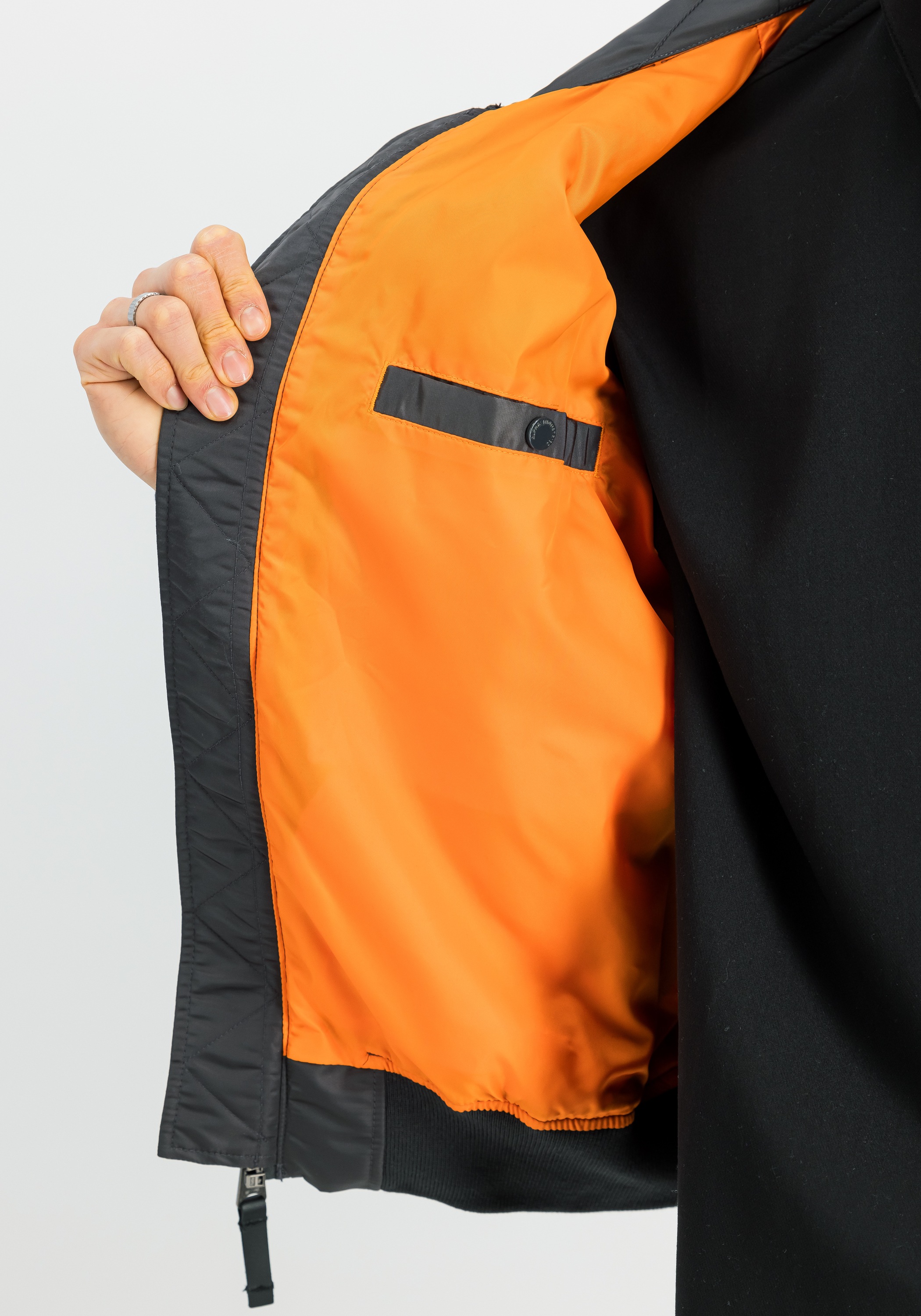 Alpha Industries Bomberjacke »Flying Tigers CWU Light«