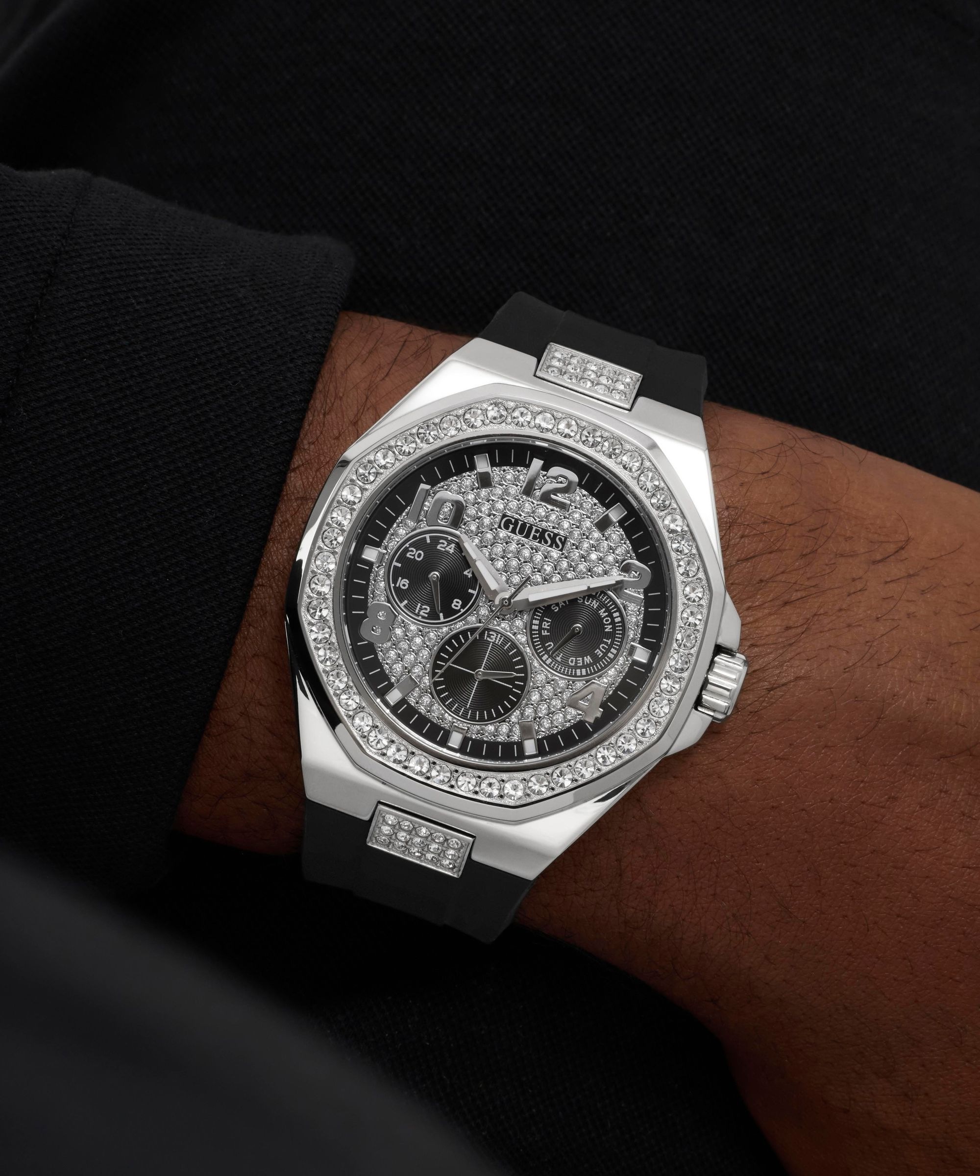 Guess Quarzuhr »EMPIRE« Armbanduhr, Herrenuhr, Silikonarmband, analog, Wochentag, Tag