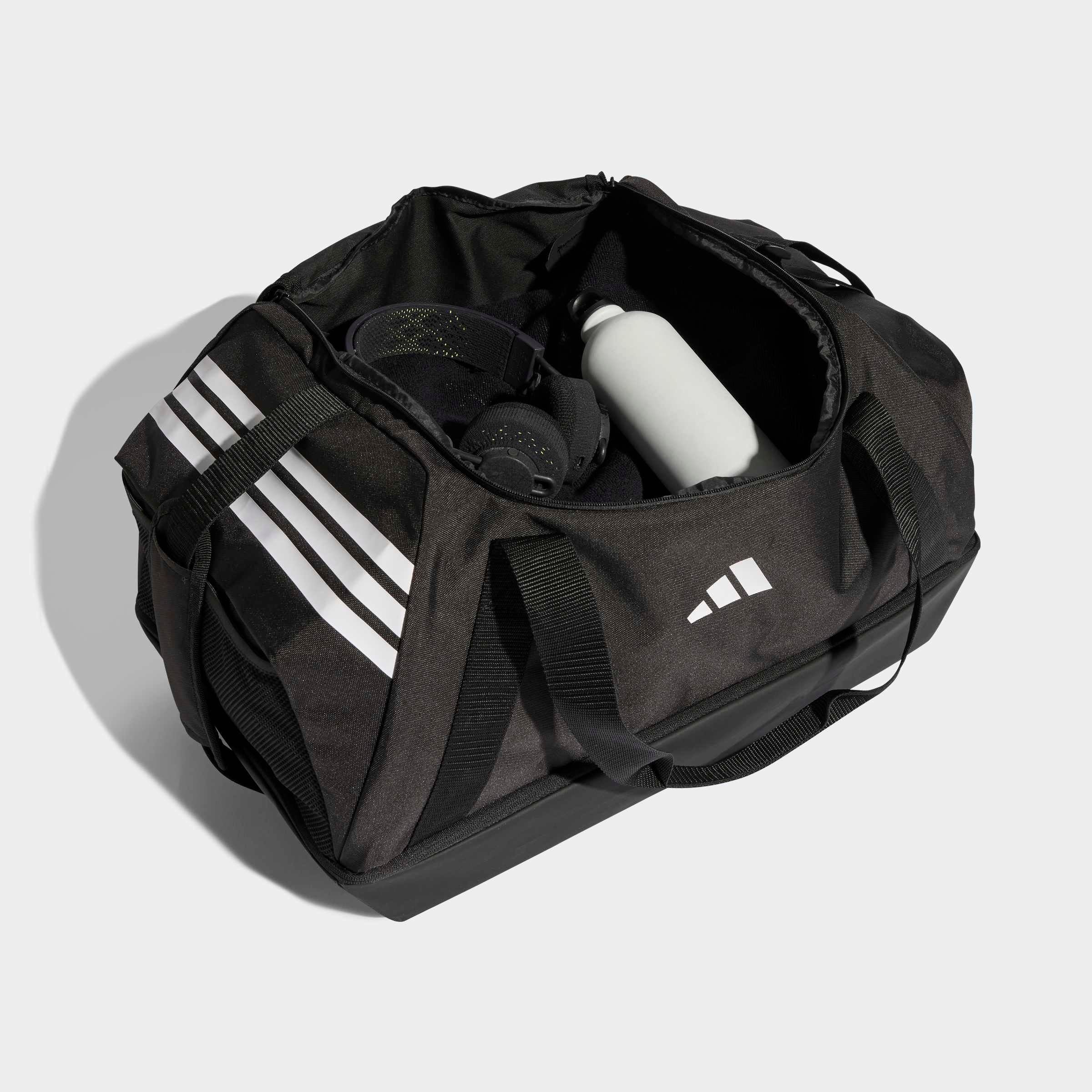 adidas Performance Sporttasche »TIRO MEDIUM DUFFELBAG MIT BODENFACH«