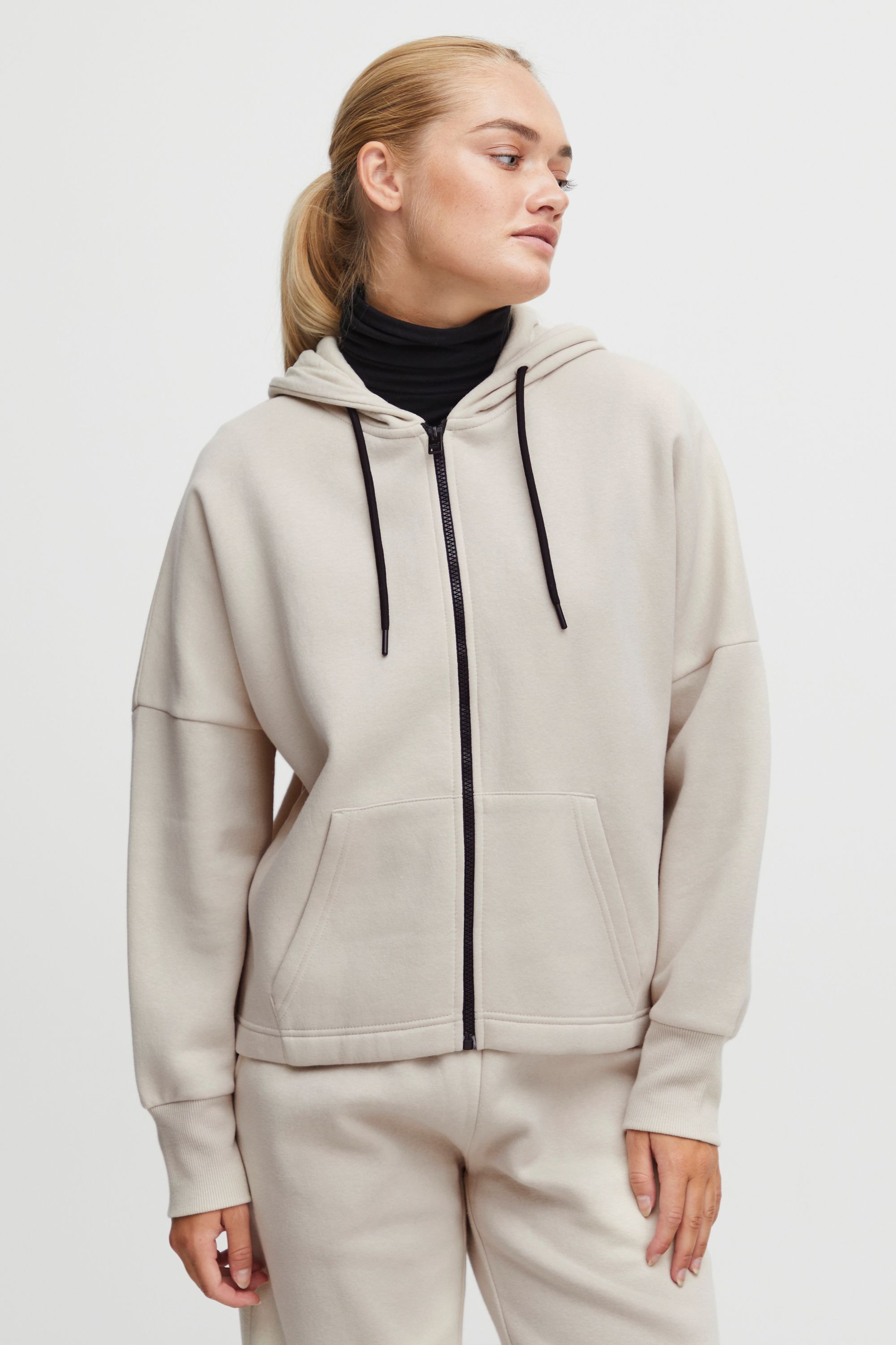 OXMO Sweatjacke »Sweatjacke OXSanice«