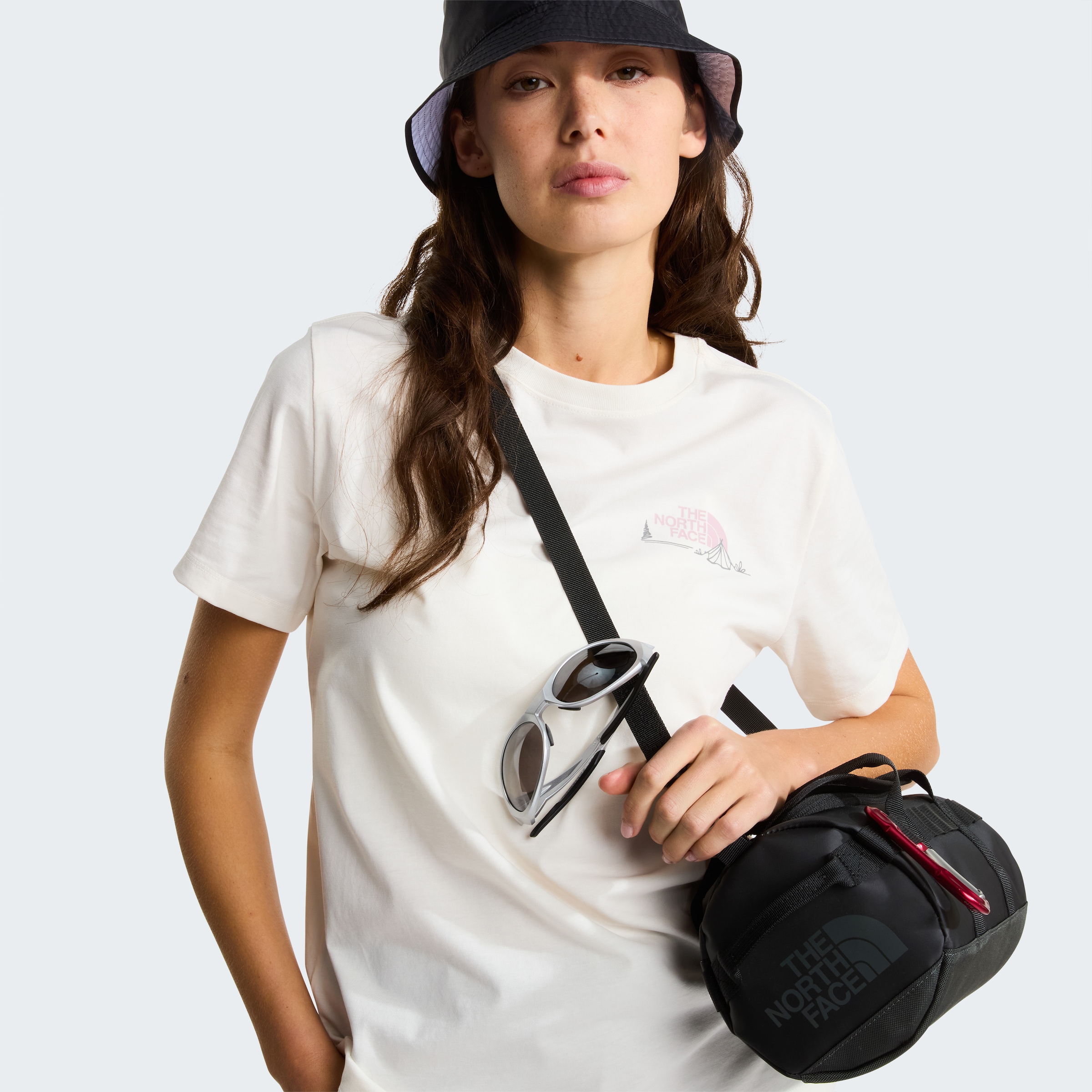 The North Face T-Shirt »W MONTE REGULAR SHORT SLEEVE TEE-GRAPHIC« sportlicher Stil, für Sportmode und Outdoormode, aus Baumwolle