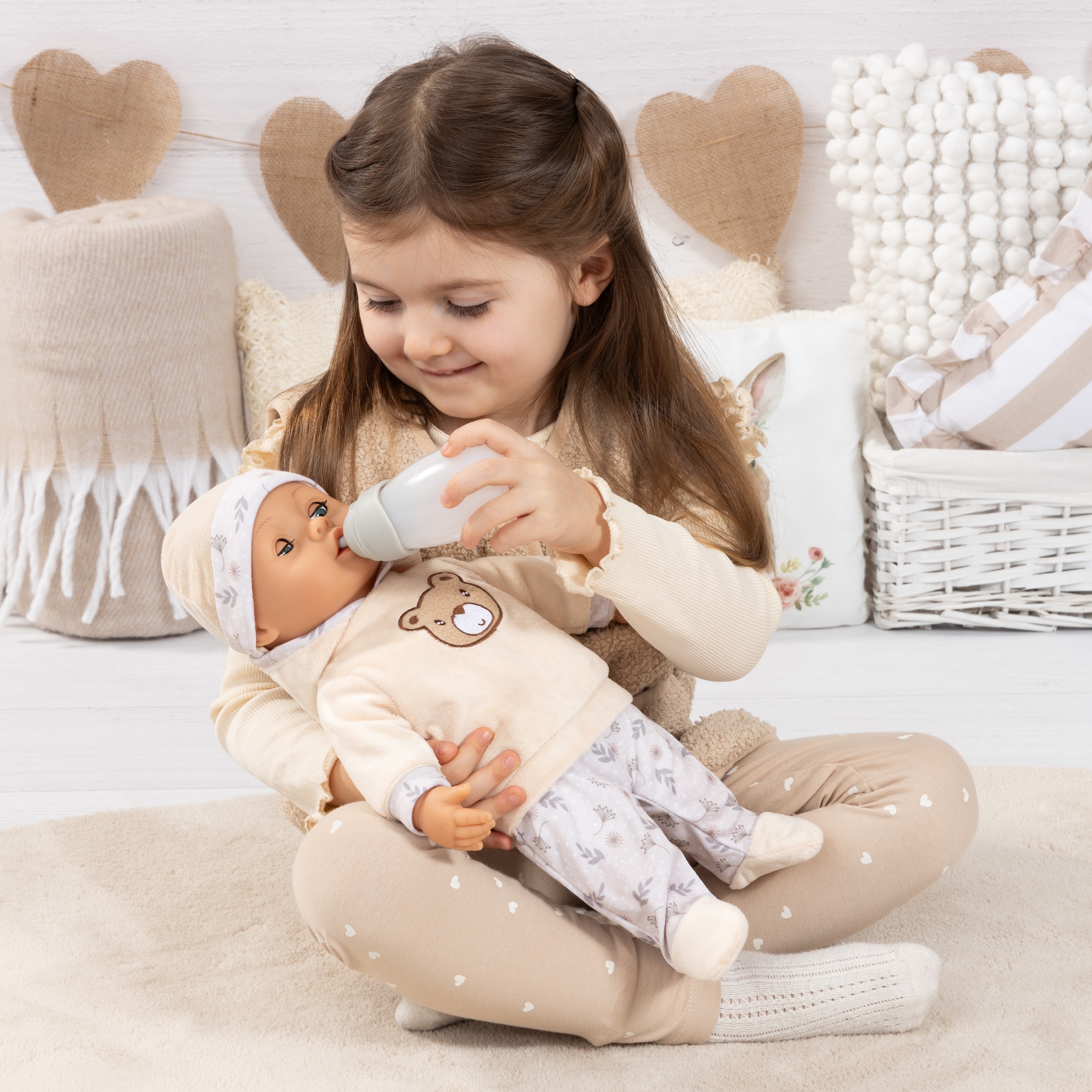 Bayer Babypuppe »First Words 38 cm beige/weiß«