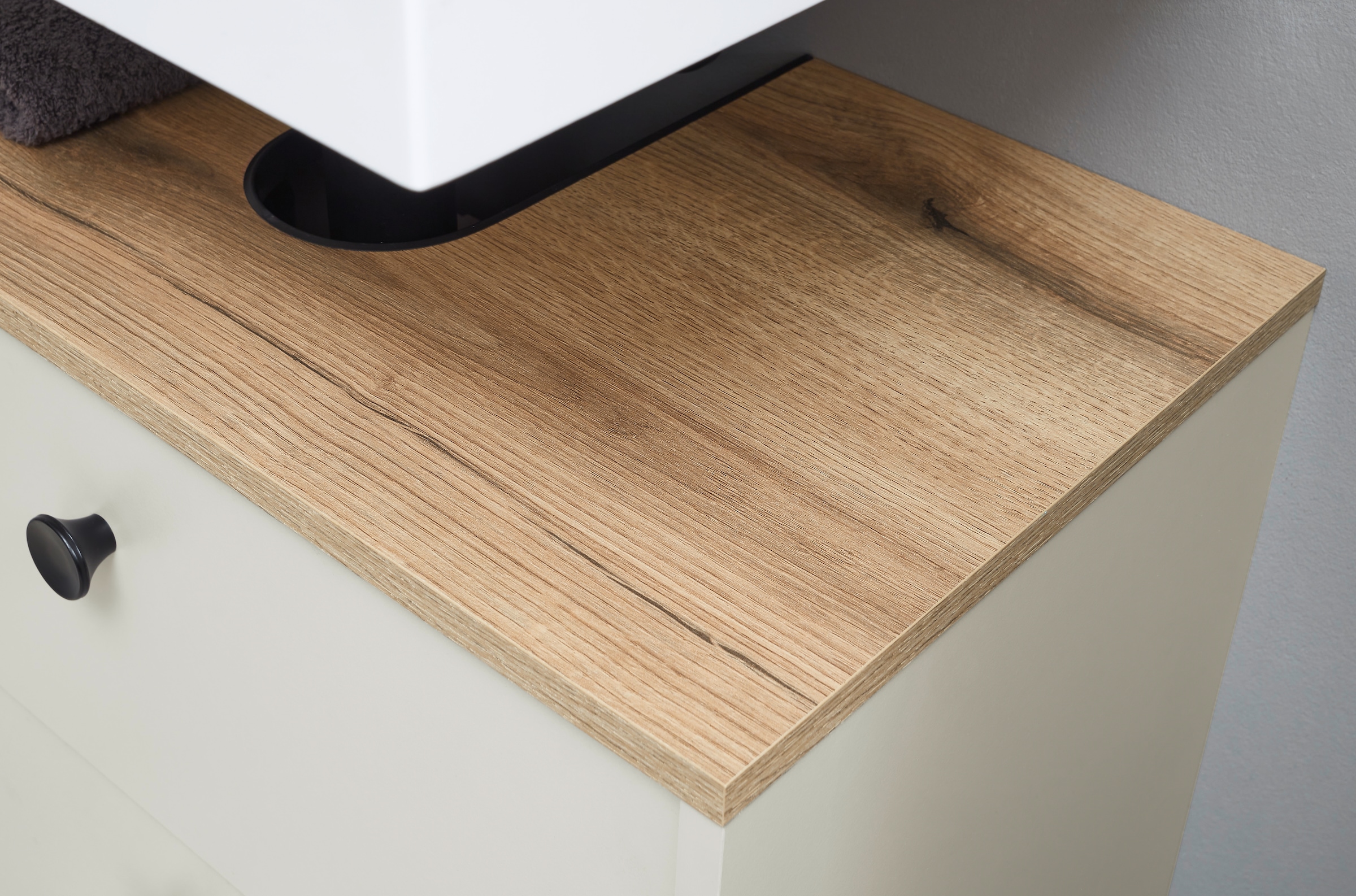 BASIC by Balculina Waschbeckenunterschrank »Linea« 1 Stk. tlg. Breite 60cm, U-Profil Füße, Unterflurauszug