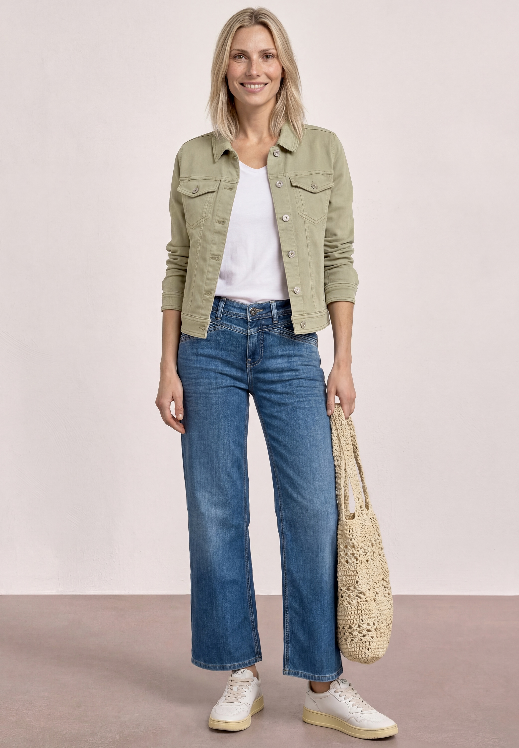 STREET ONE Kurzjacke im Colored-Denim-Look