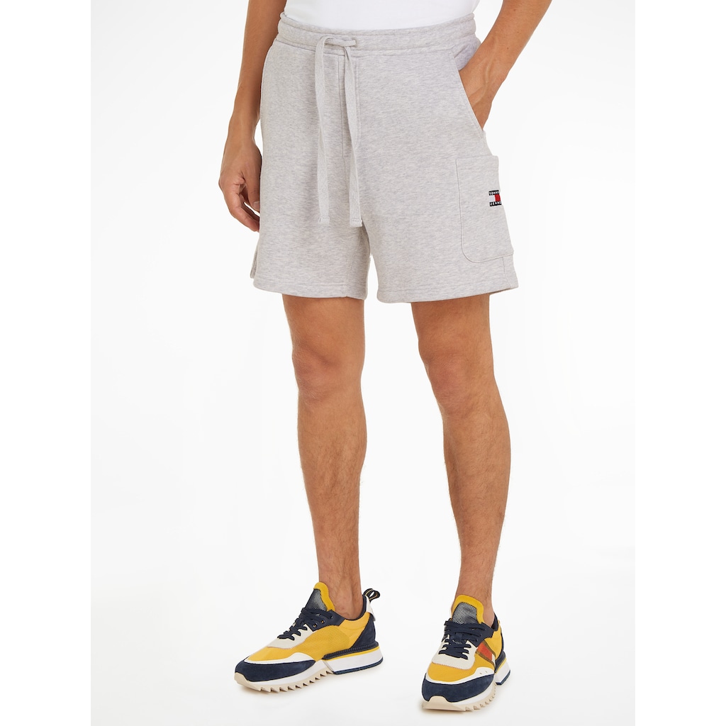 Tommy Jeans Cargoshorts »TJM BADGE CARGO SHORT«