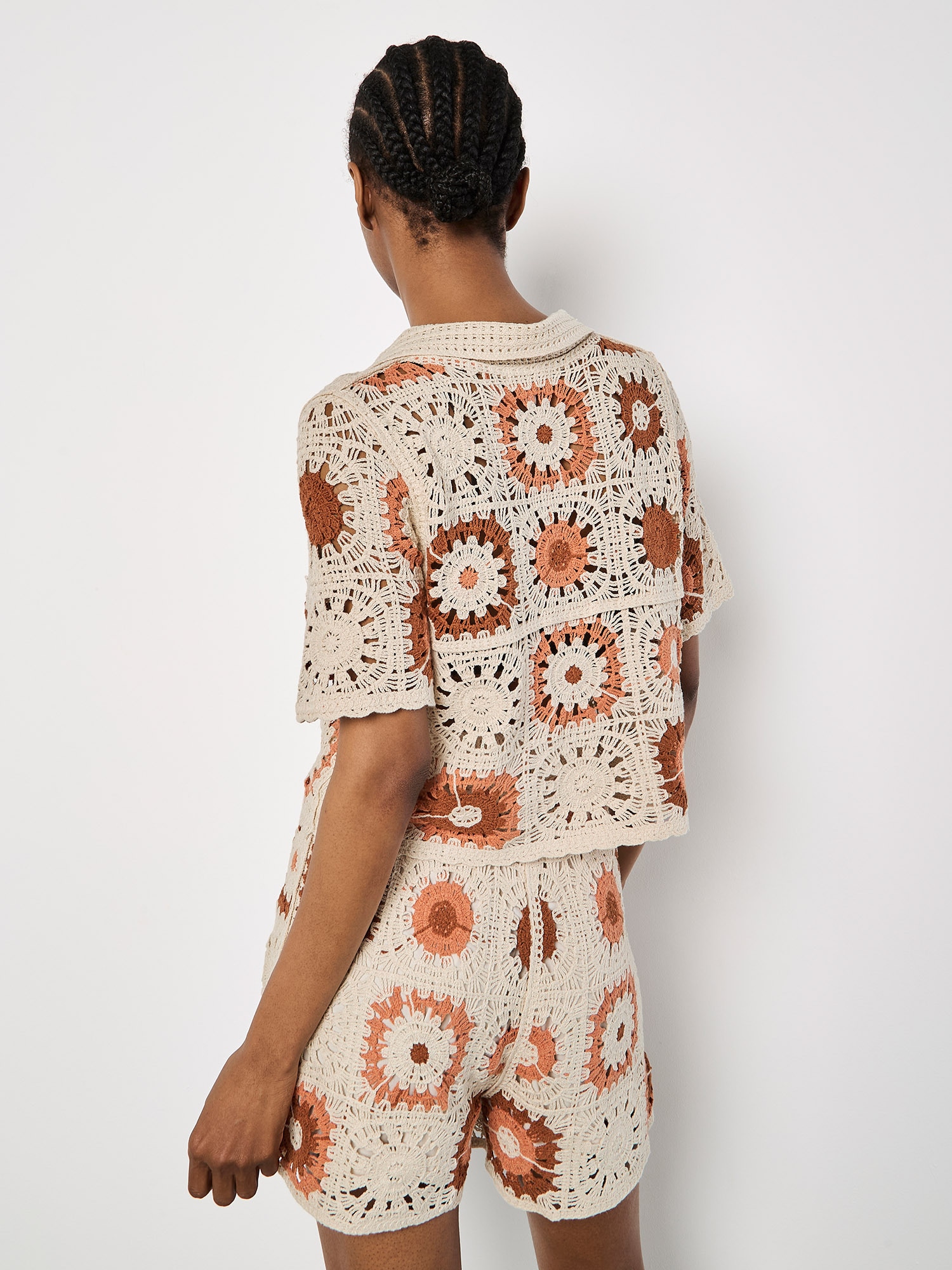 Apricot Shirtbluse »Häkelkragen-Knopf-Top« mit Kragen